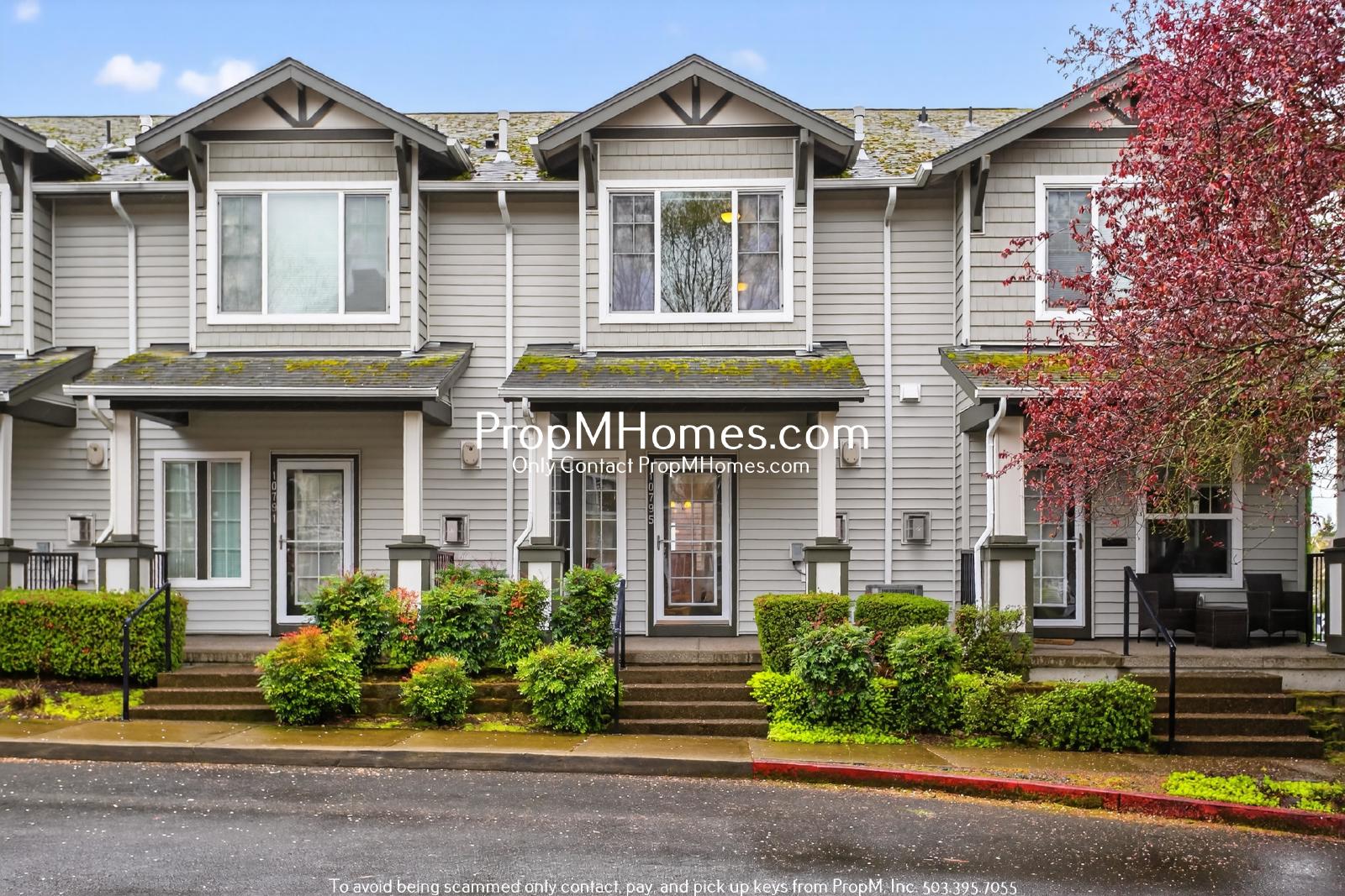 Cozy Two Bedroom Townhome in Amberglenn! property image