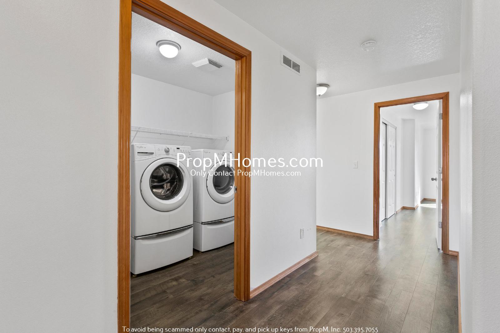 Charming Three Bedroom Newberg Home - Corner Lot! property image