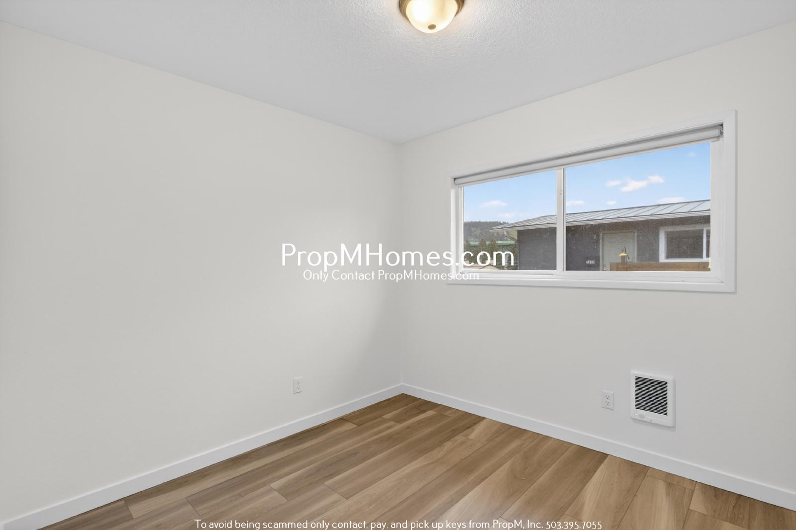 Updated Two Bedroom Unit with St Johns Views! property image