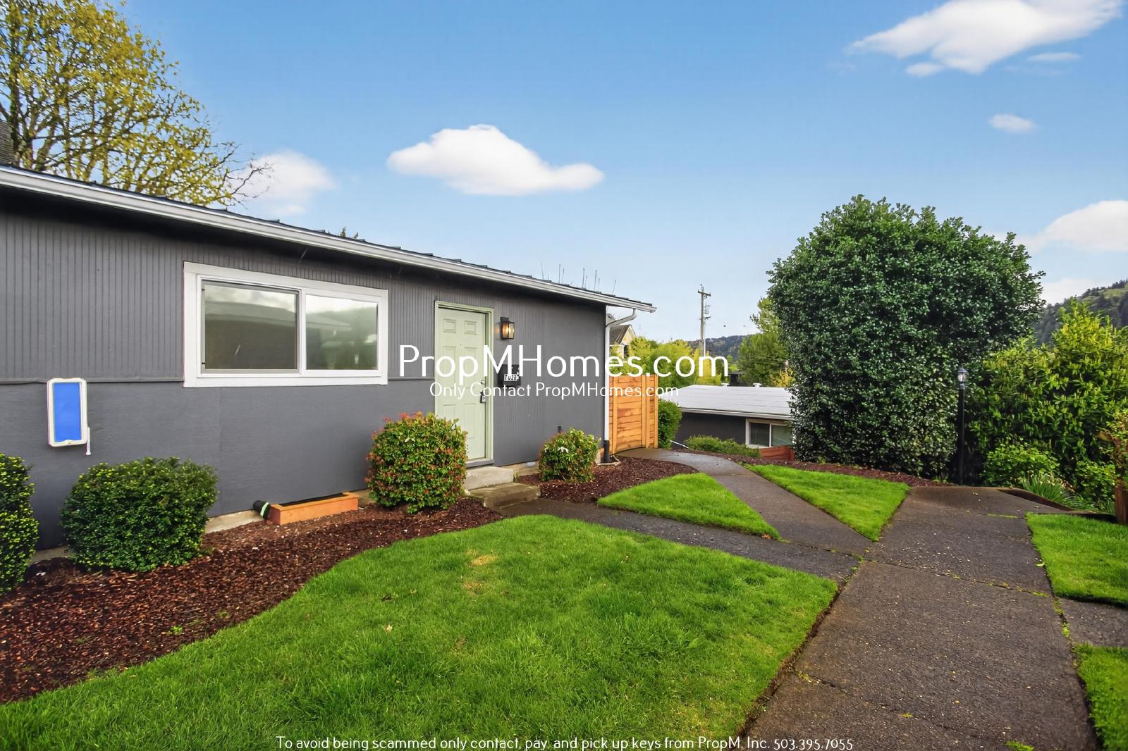 Updated Two Bedroom Unit with St Johns Views! property image