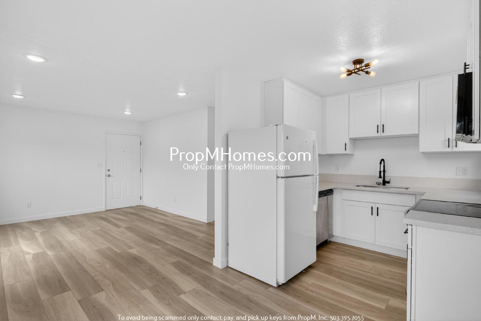 Updated Two Bedroom Unit with St Johns Views! property image