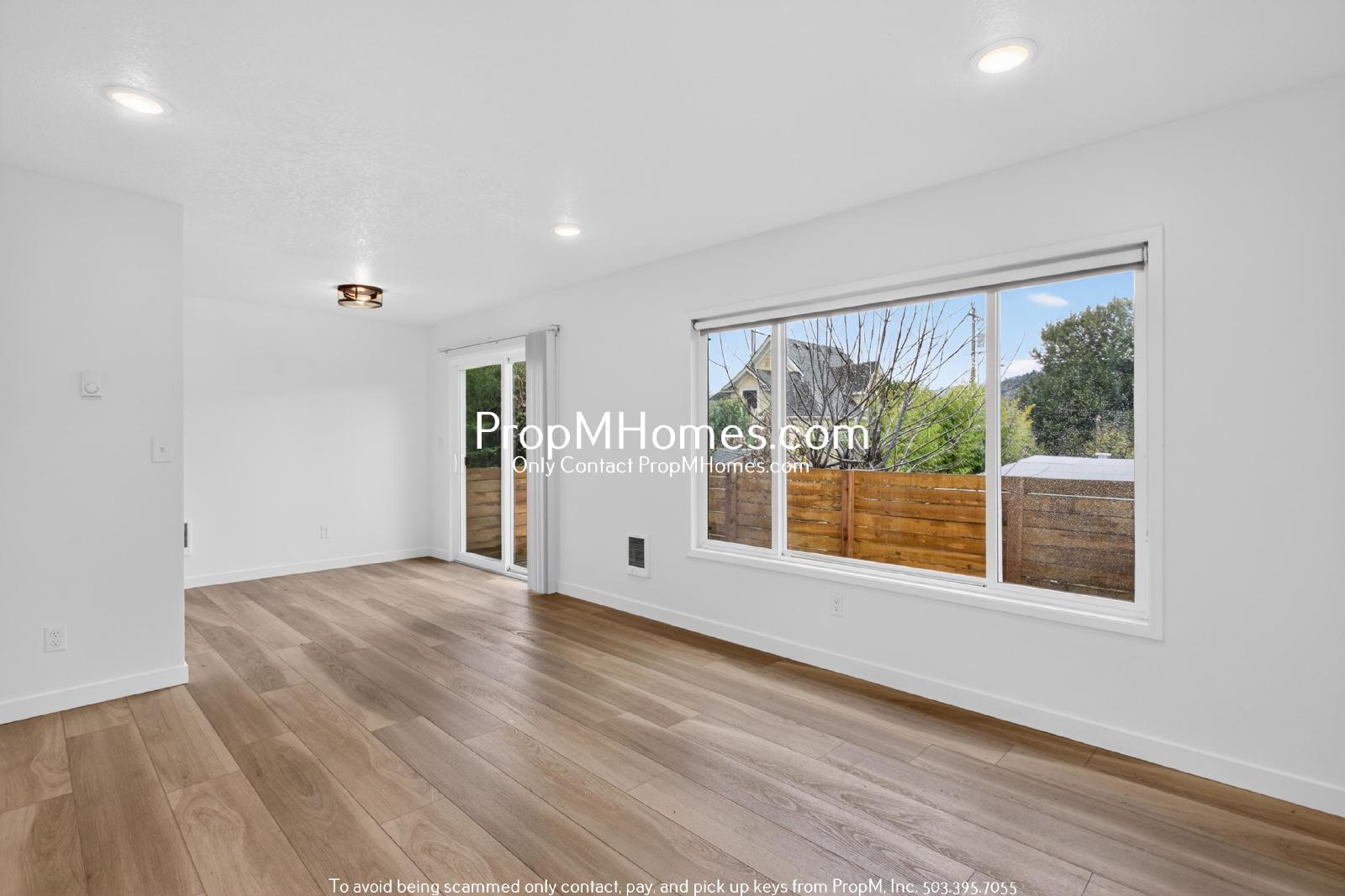 Updated Two Bedroom Unit with St Johns Views! property image