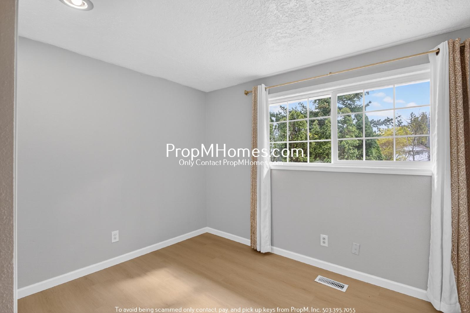 Secluded Nature Retreat: 4 Bedrooms! property image