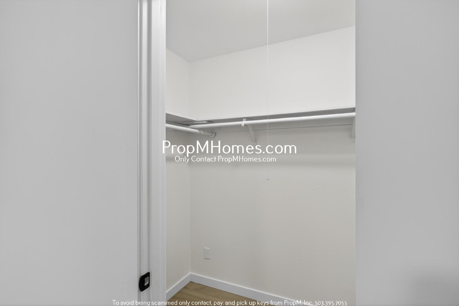 Updated Second-Story Two Bedroom Home In Beaverton! property image