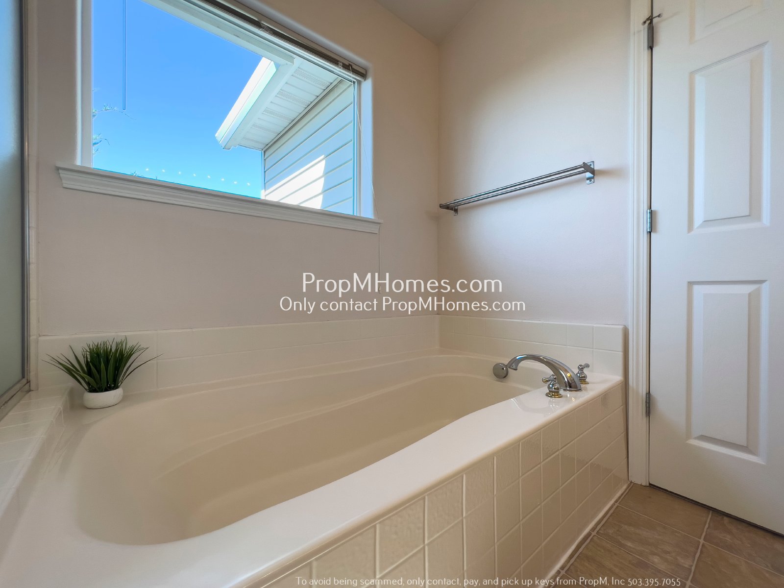 Four Bedroom Home with Amazing Views in Bull Mountain! DEPOSIT SPECIAL property image
