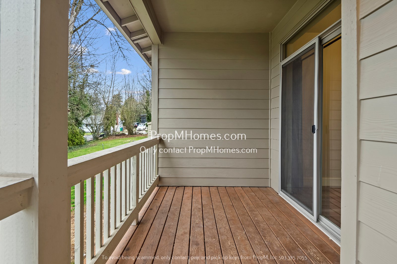 Terrific Milwaukie Three Bedroom Townhome - Close to Providence! property image