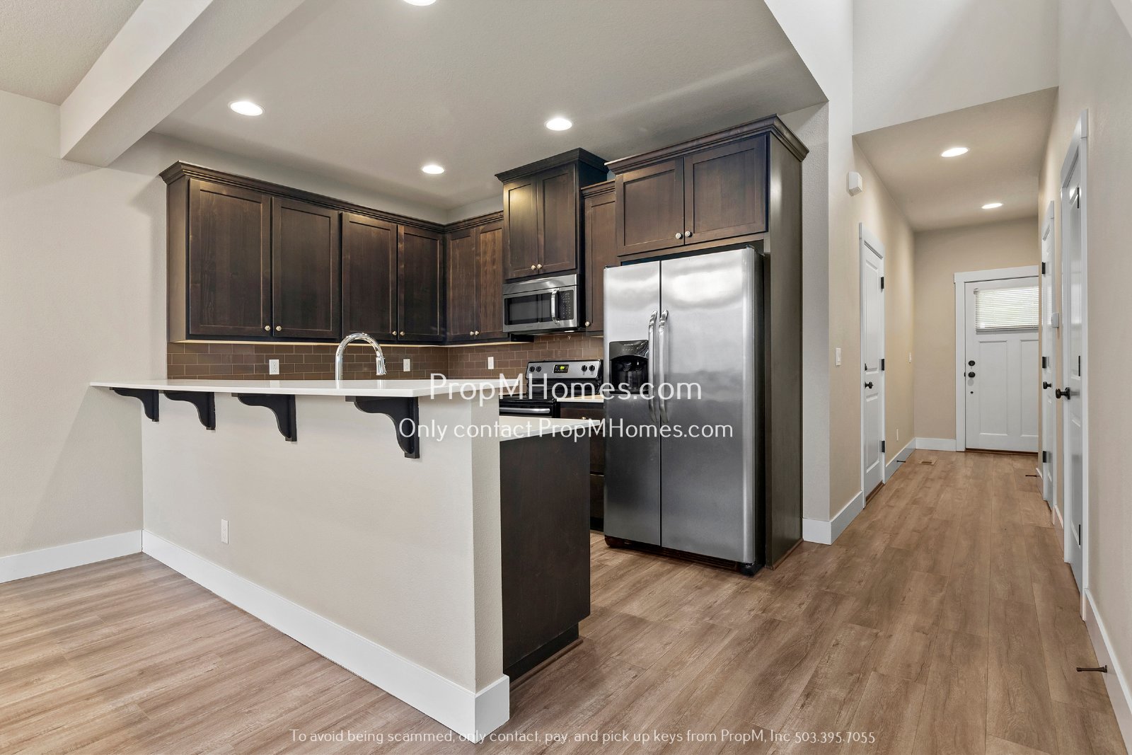 Terrific Milwaukie Three Bedroom Townhome - Close to Providence! property image