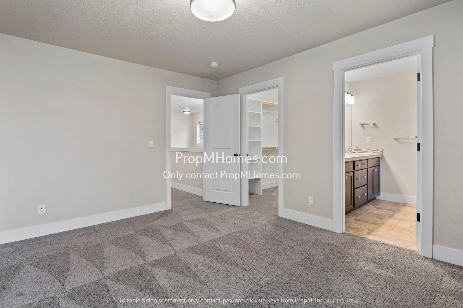 Terrific Milwaukie Three Bedroom Townhome - Close to Providence! property image