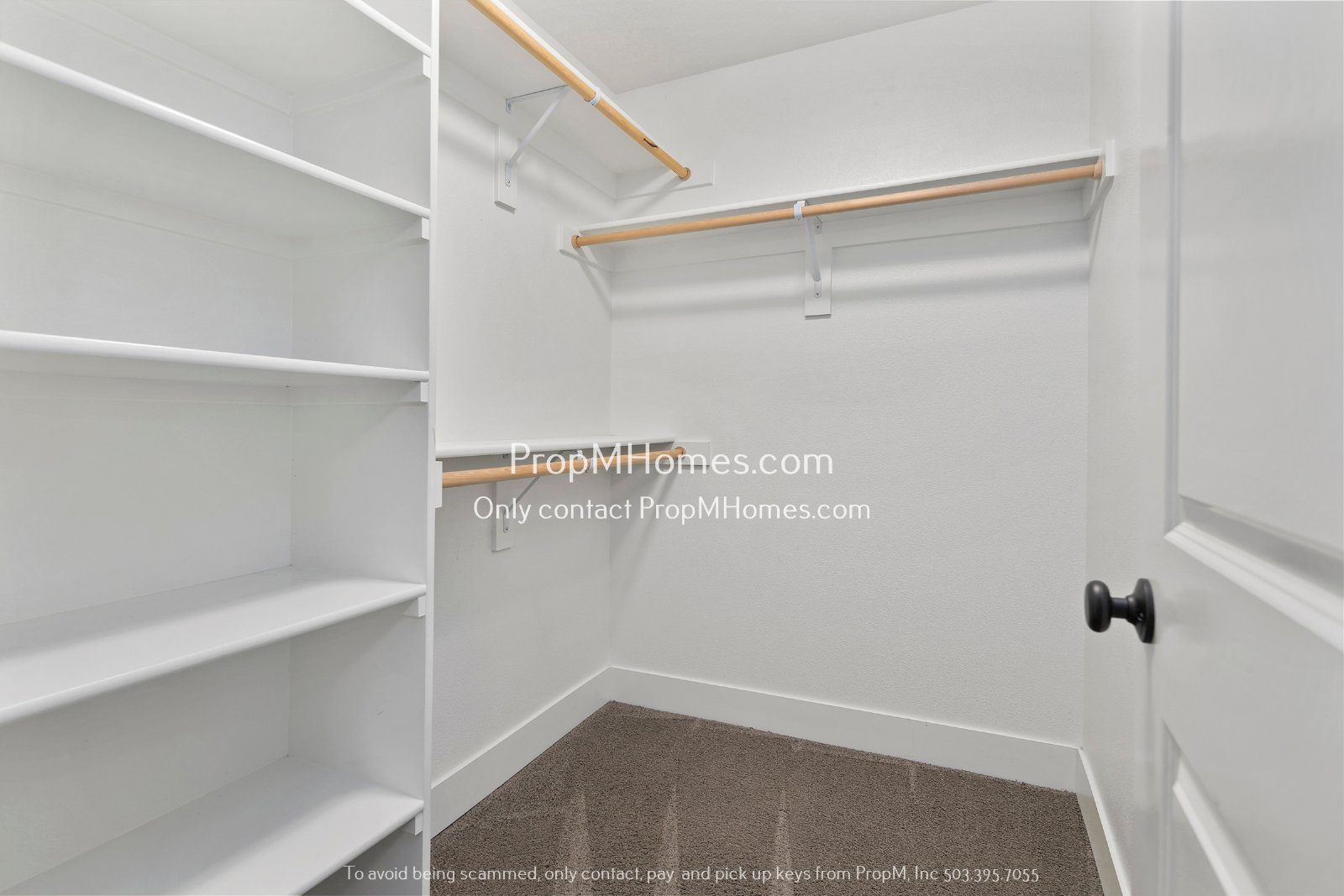 Terrific Milwaukie Three Bedroom Townhome - Close to Providence! property image