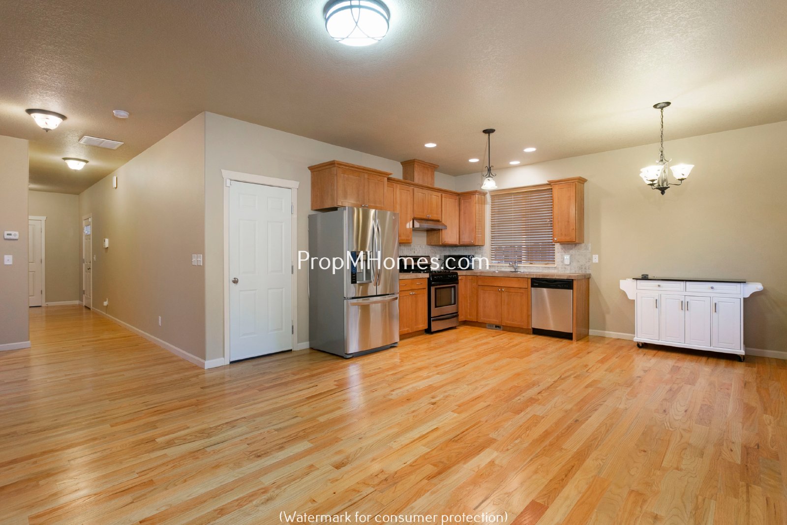 Charming Four Bedroom Home in Beaverton on Quiet Cul-De-Sac! property image