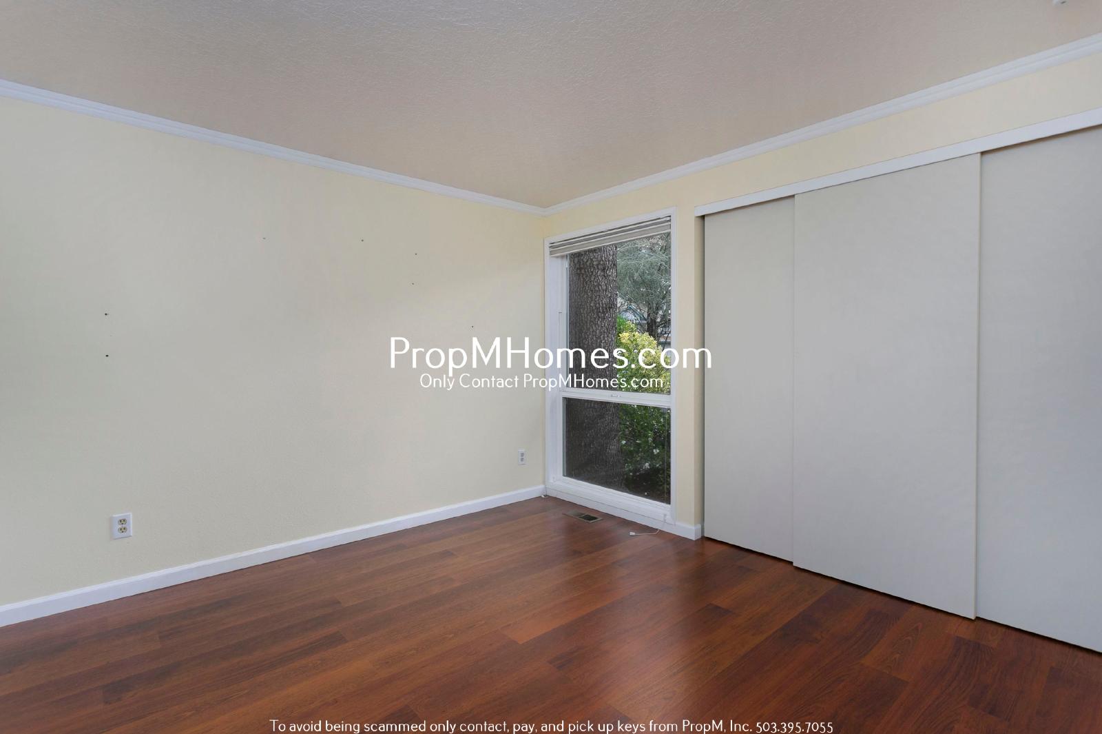 Updated Three Bedroom Gem in Lake Oswego! property image