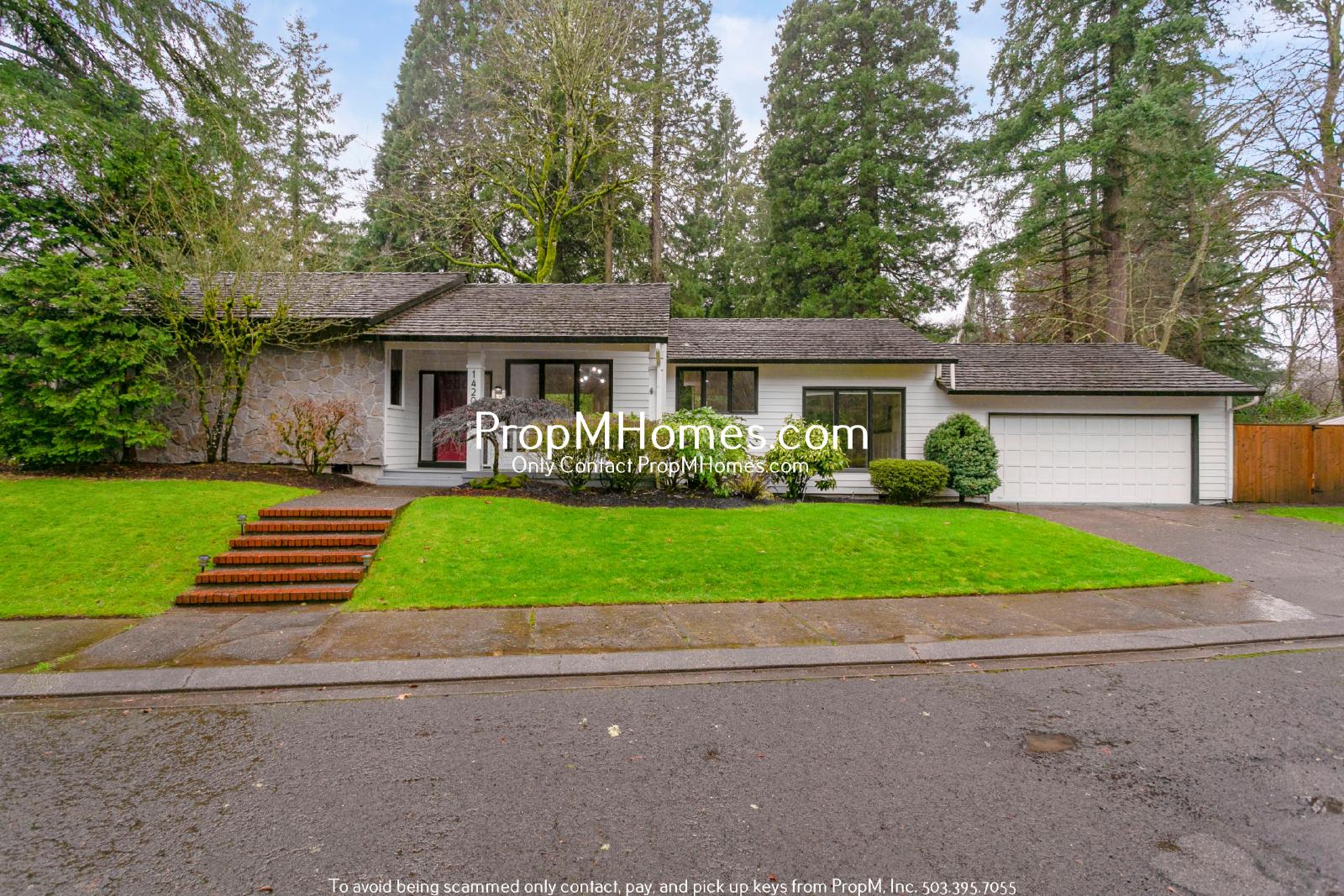 Updated Three Bedroom Gem in Lake Oswego! property image