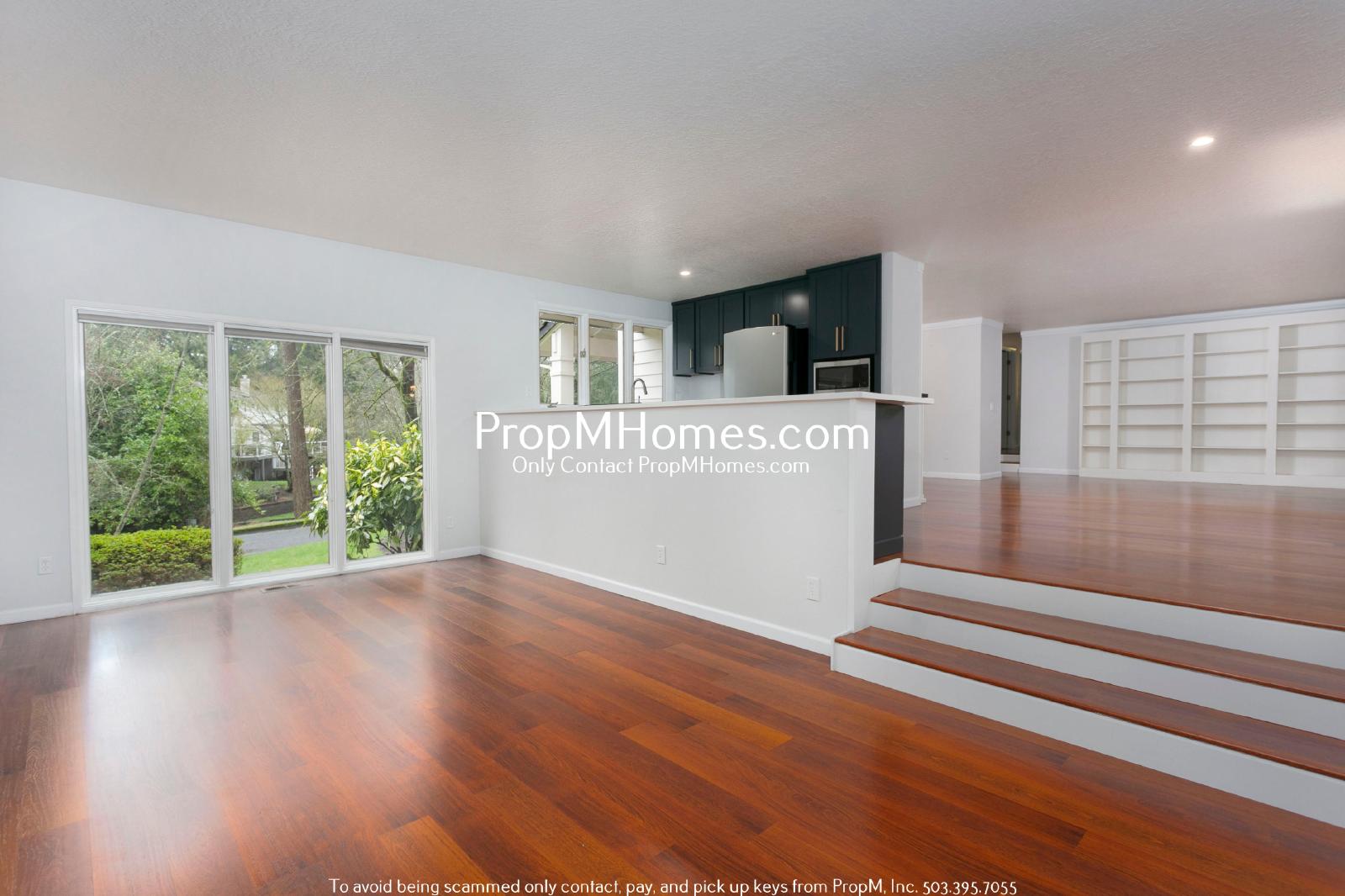 Updated Three Bedroom Gem in Lake Oswego! property image