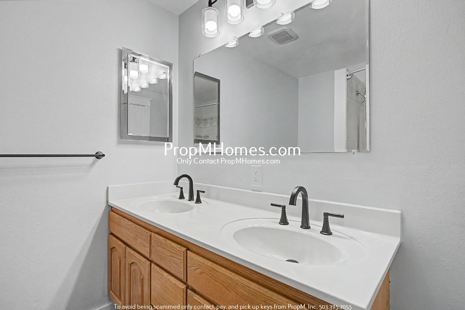 Freshly Renovated Four Bedroom Home in Bull Mountain! property image