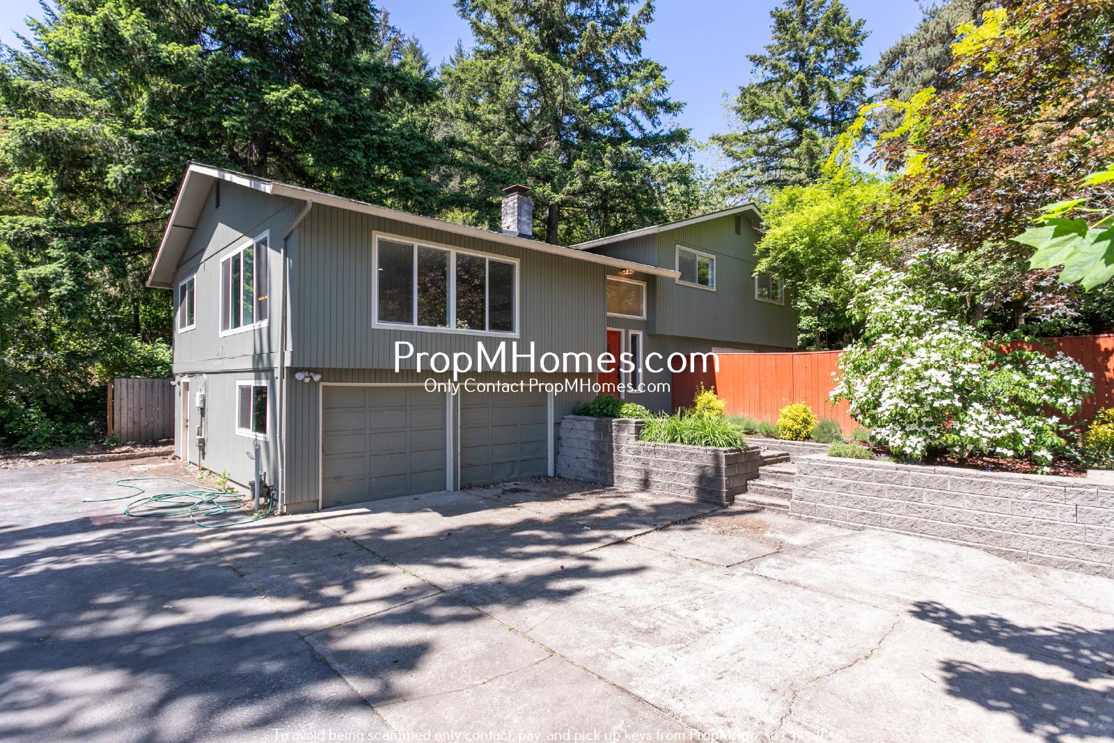 Freshly Renovated Four Bedroom Home in Bull Mountain! property image