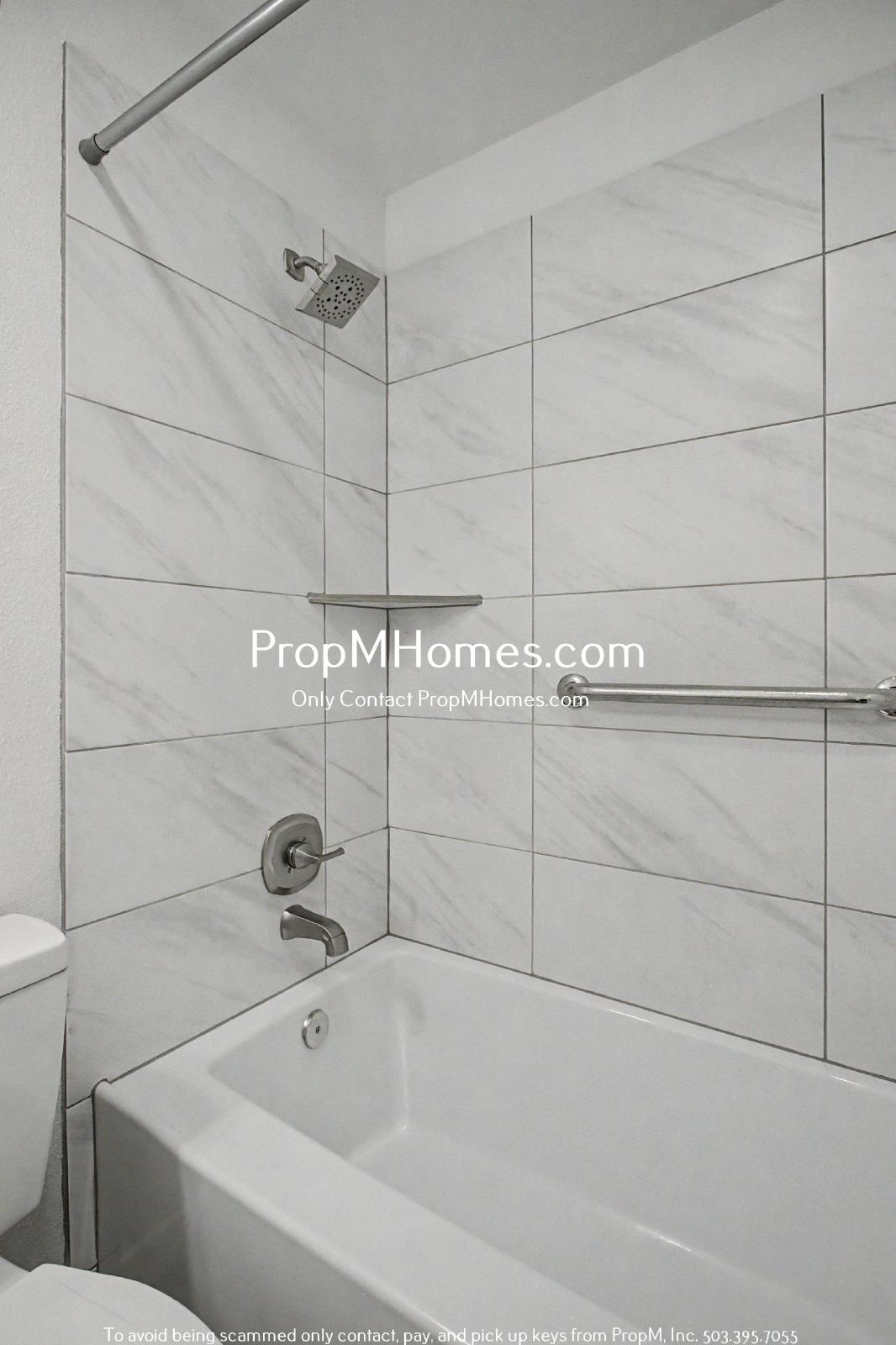 Updated Two Bedroom Unit in St Johns! property image