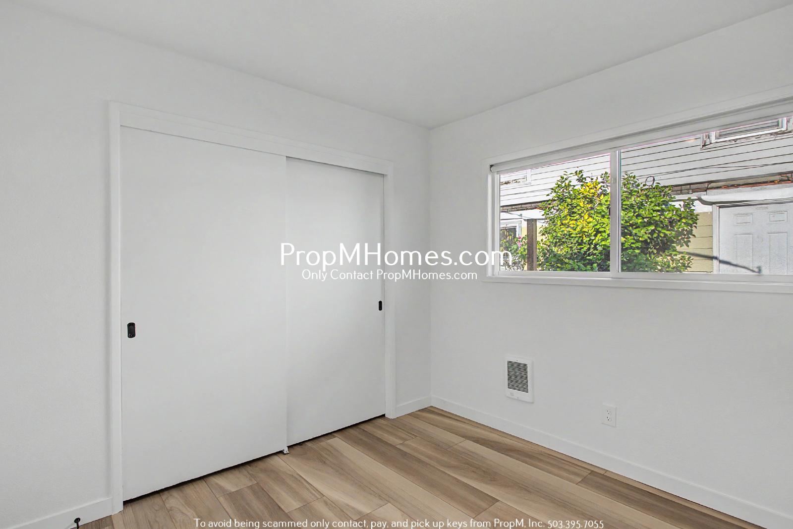 Updated Two Bedroom Unit in St Johns! property image