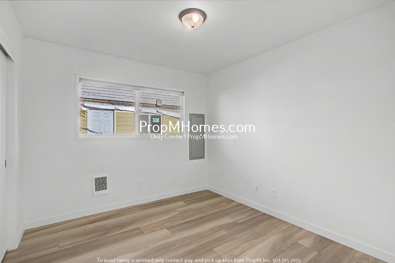 Updated Two Bedroom Unit in St Johns! property image