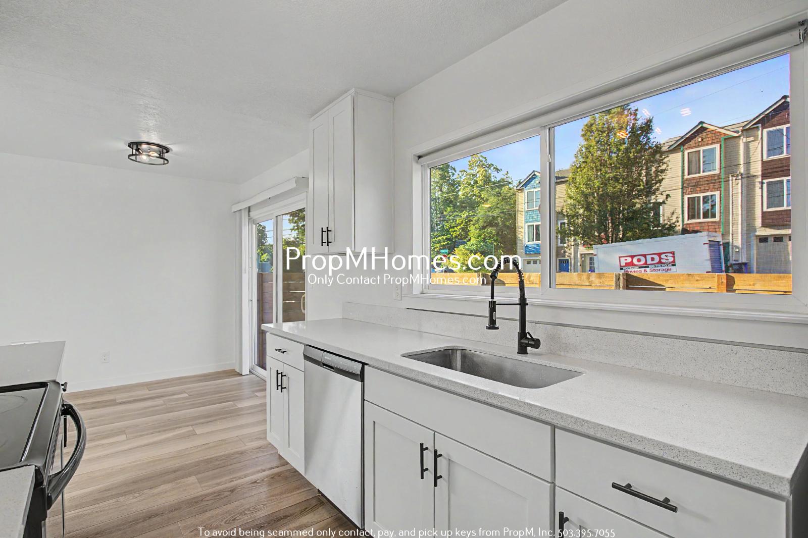 Updated Two Bedroom Unit in St Johns! property image