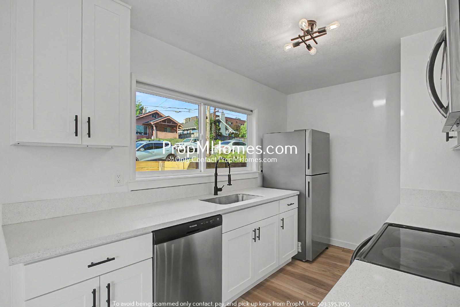 Updated Two Bedroom Unit in St Johns! property image