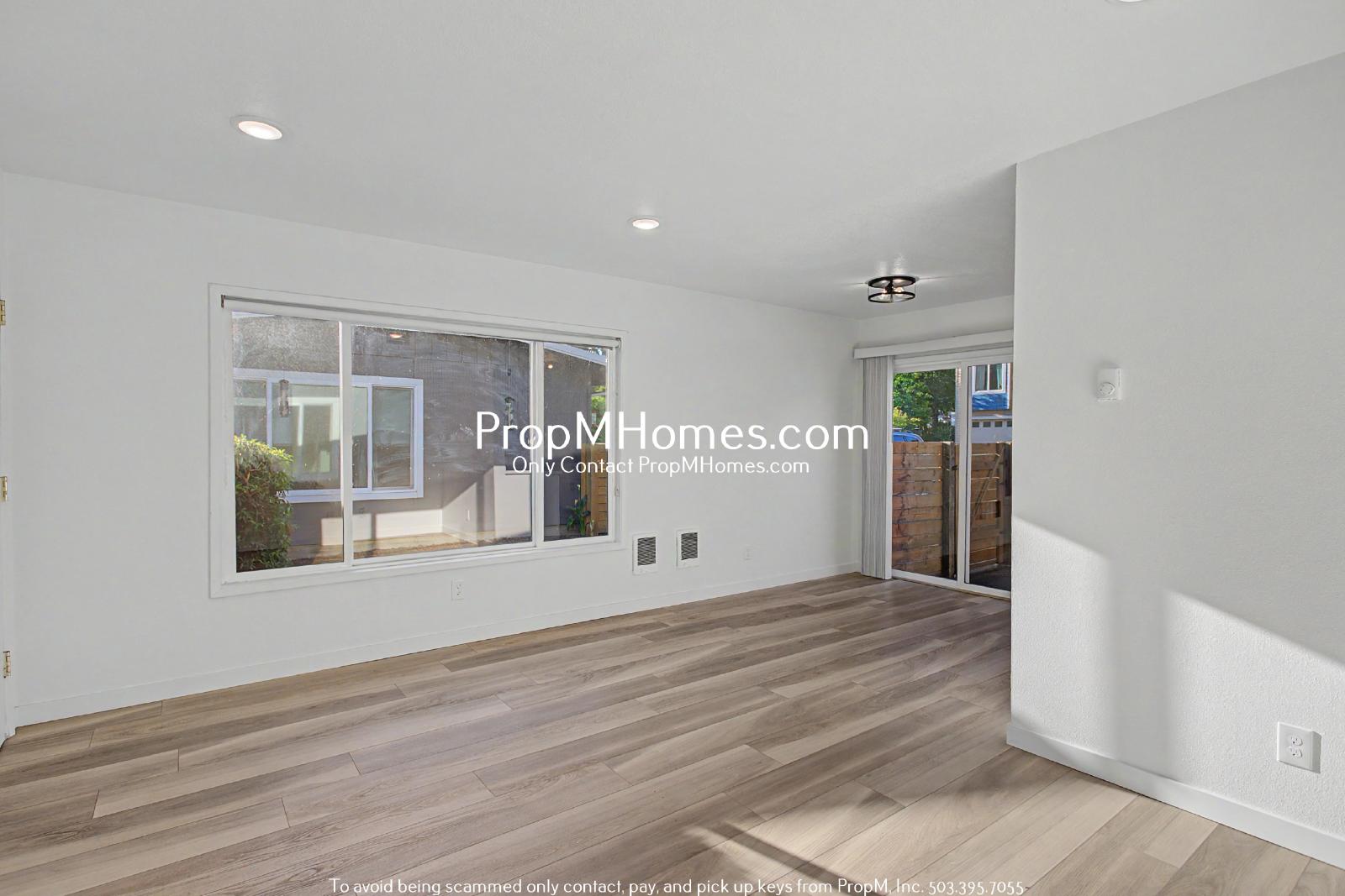 Updated Two Bedroom Unit in St Johns! property image
