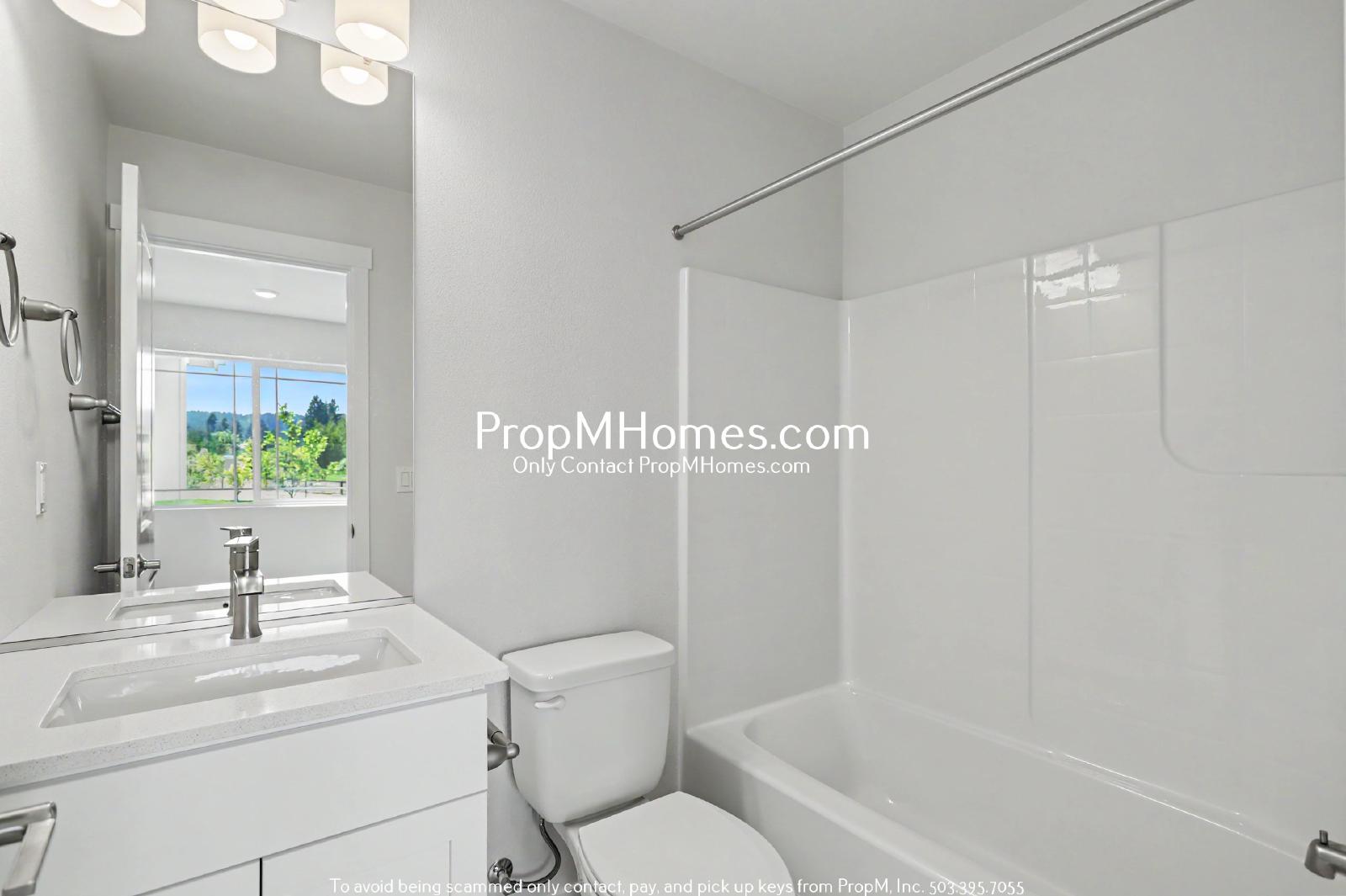 Brand New Three Bedroom Townhome in North Bethany! property image