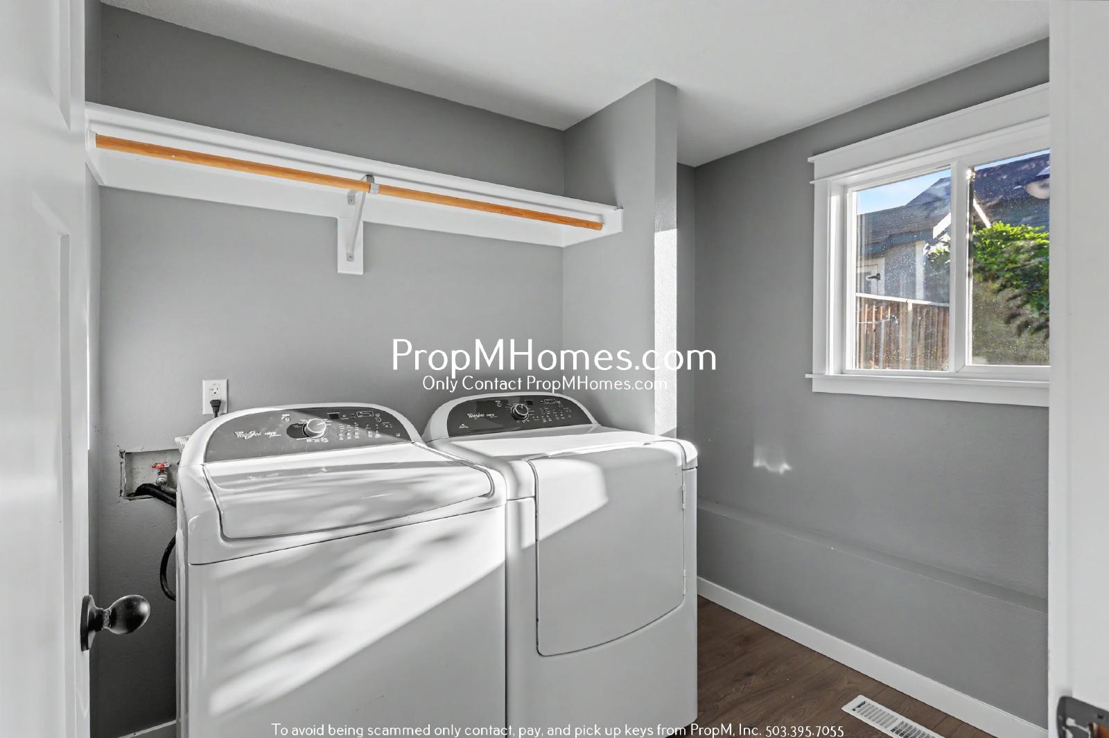 Beautifully Updated Four Bedroom Bethany Home! property image