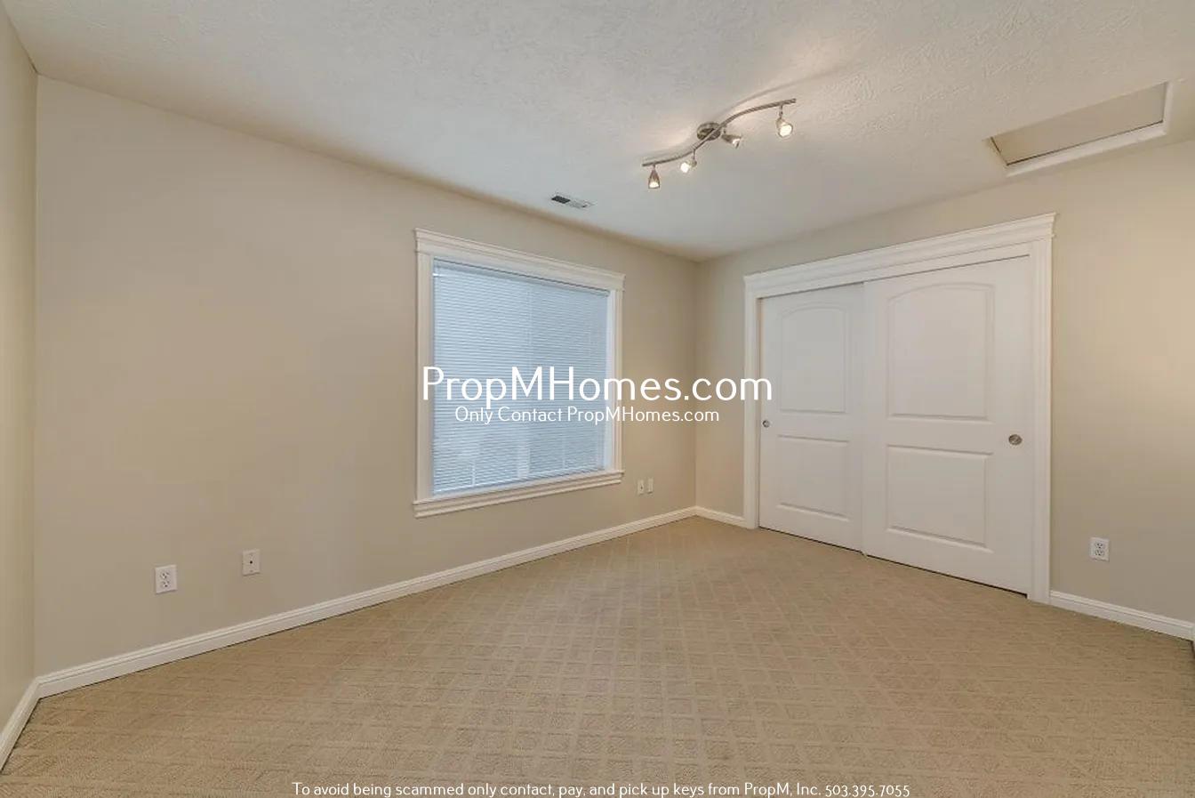 Gorgeous Three Bedroom Home in Centennial! property image