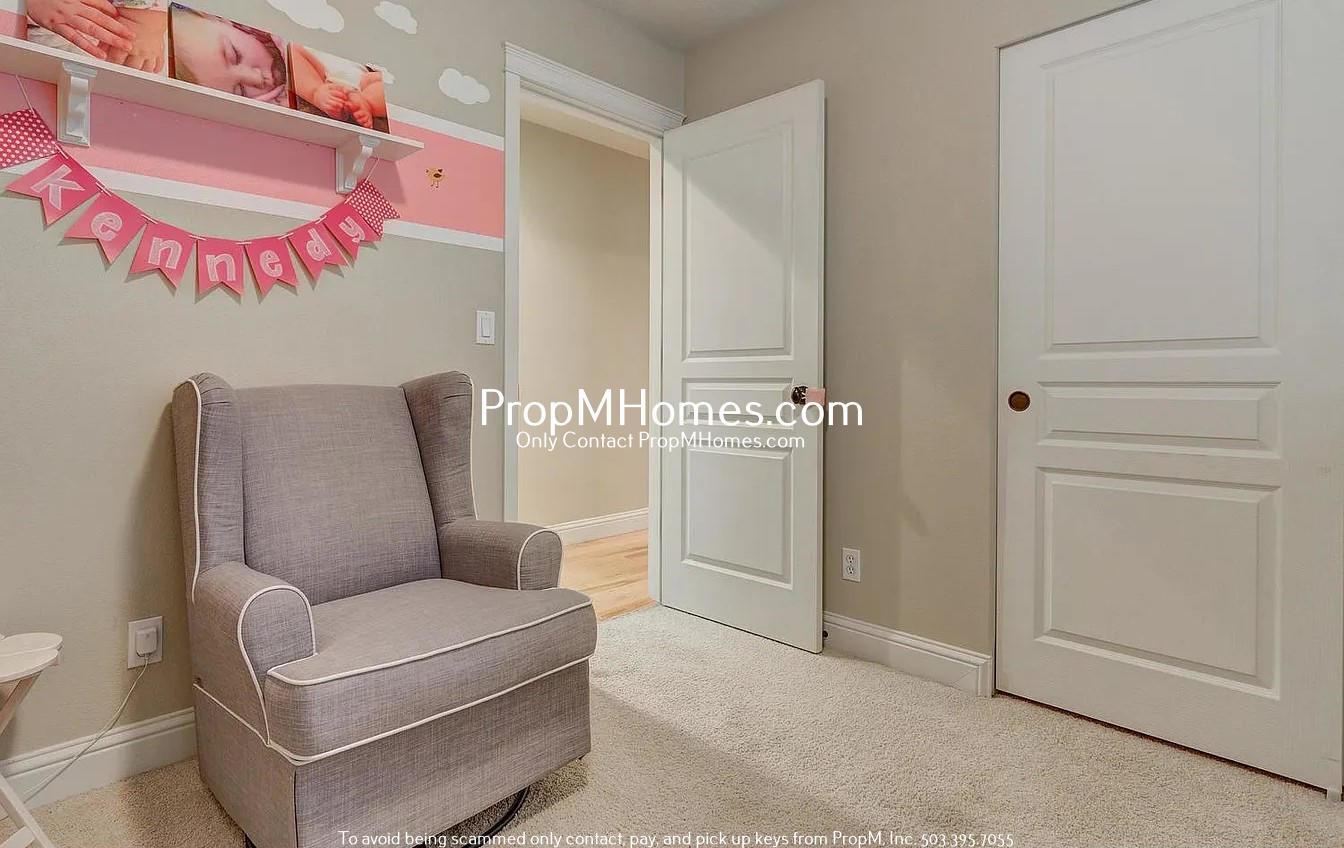 Luxury Four Bedroom Home in King City! property image