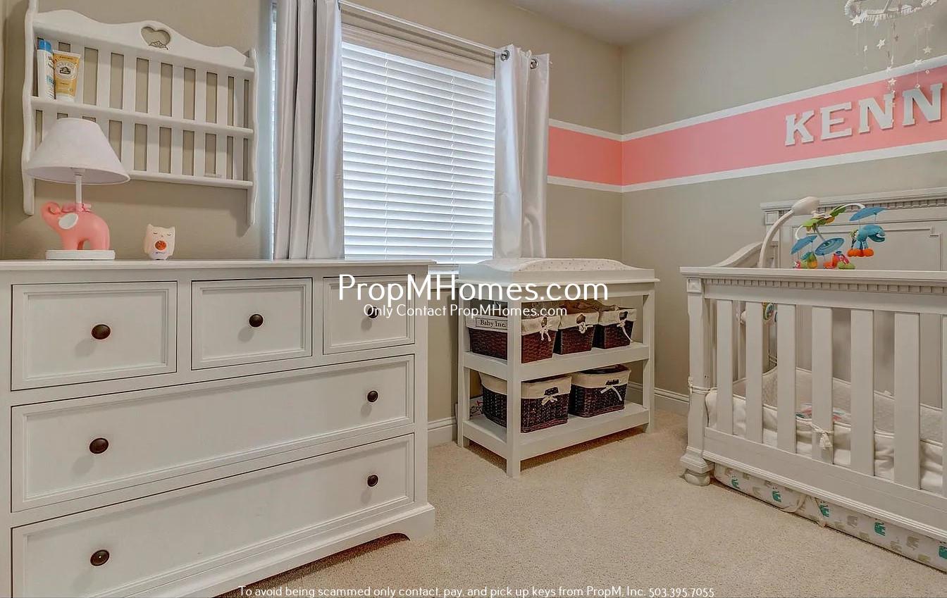 Luxury Four Bedroom Home in King City! property image