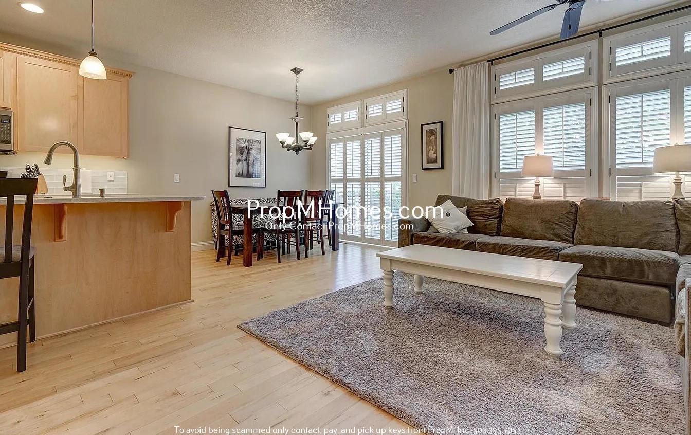 Luxury Four Bedroom Home in King City! property image
