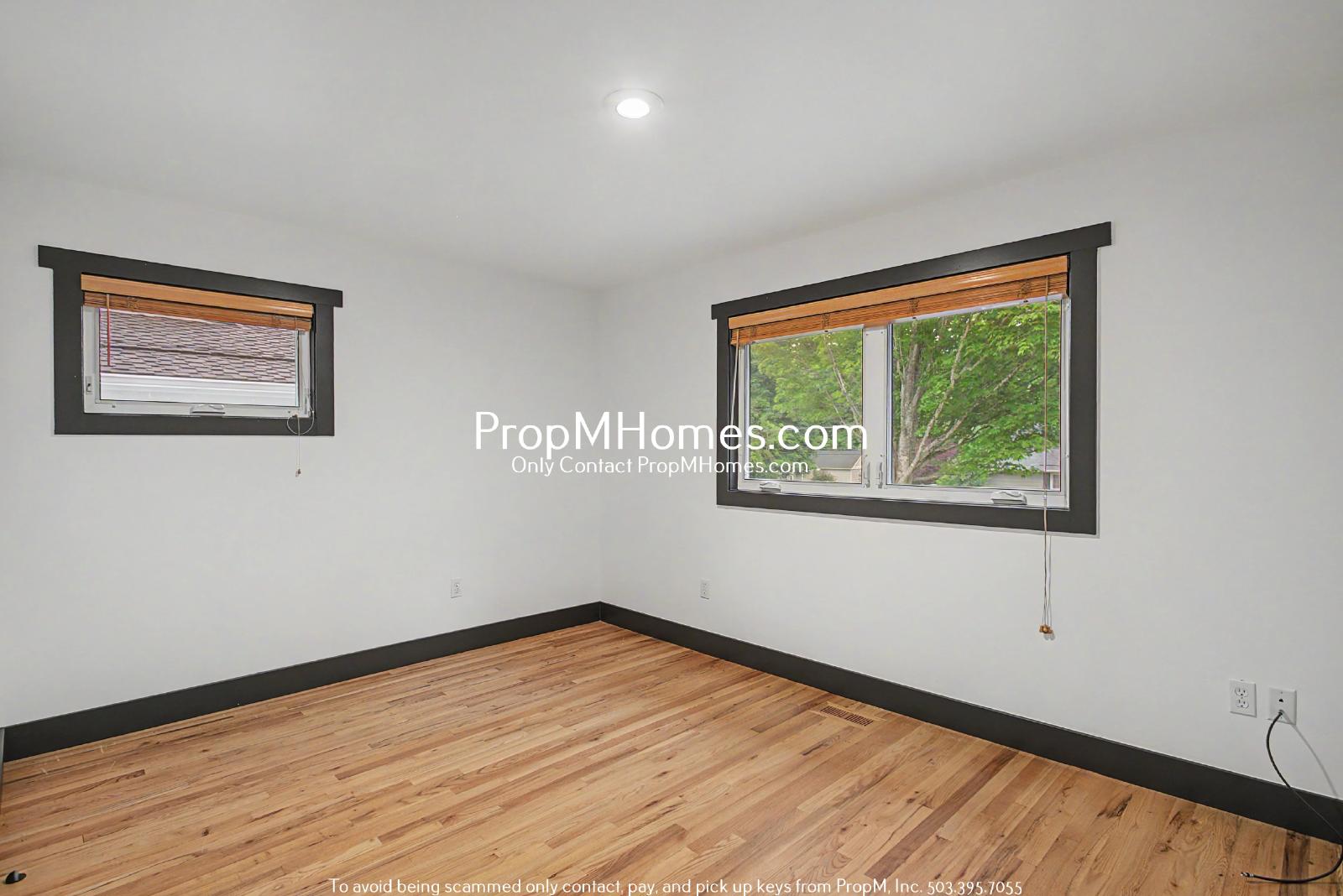 Unique Luxury Three Bedroom Home in Hallinan! property image