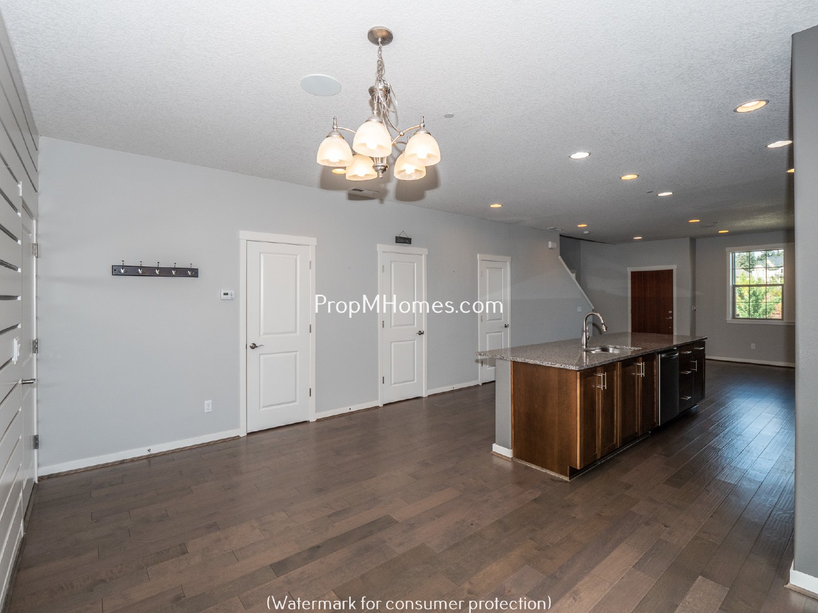 Fantastic Three Bedroom Home In Wilsonville On Corner Lot! property image