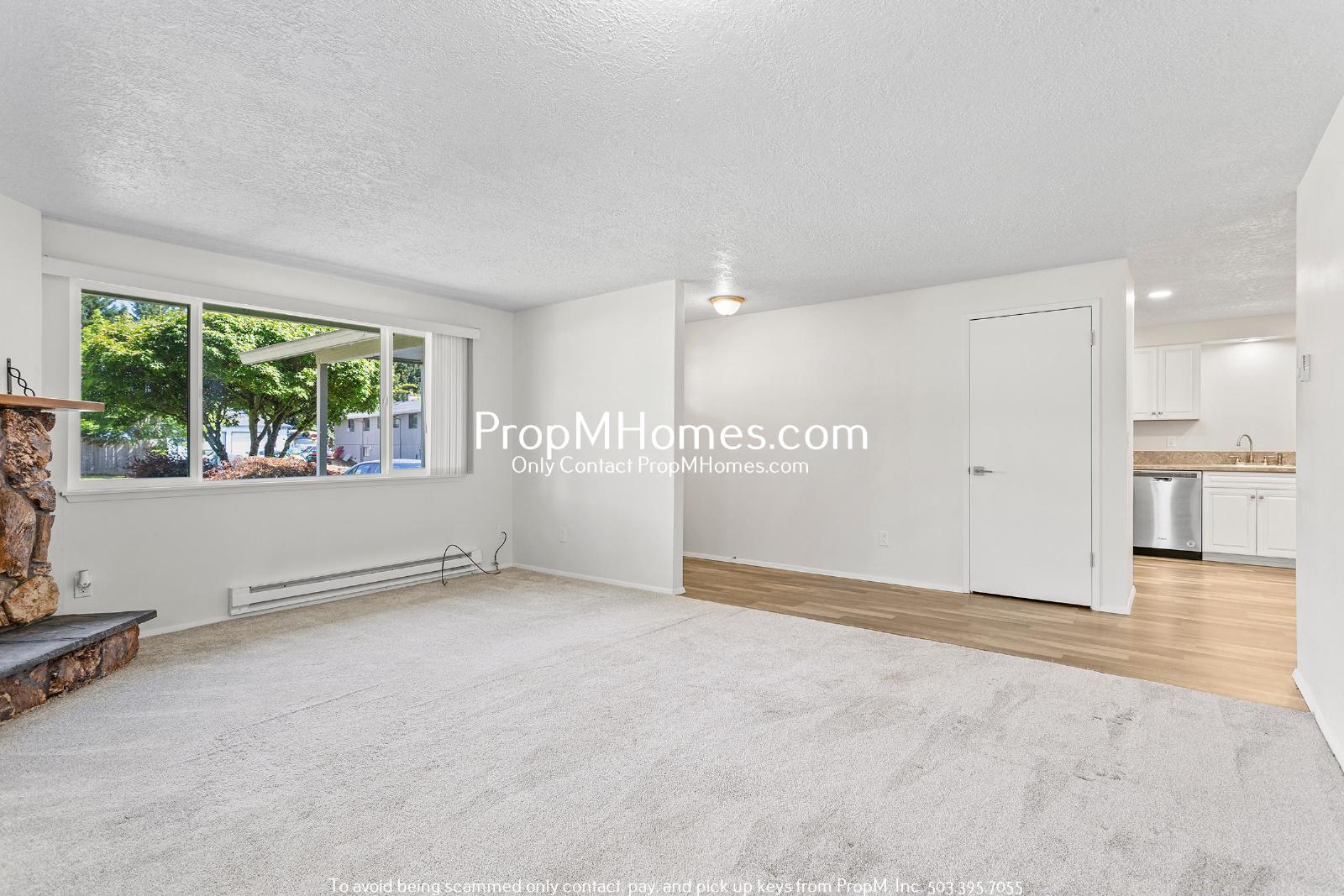 Updated Two Bedroom Duplex in Newberg! property image
