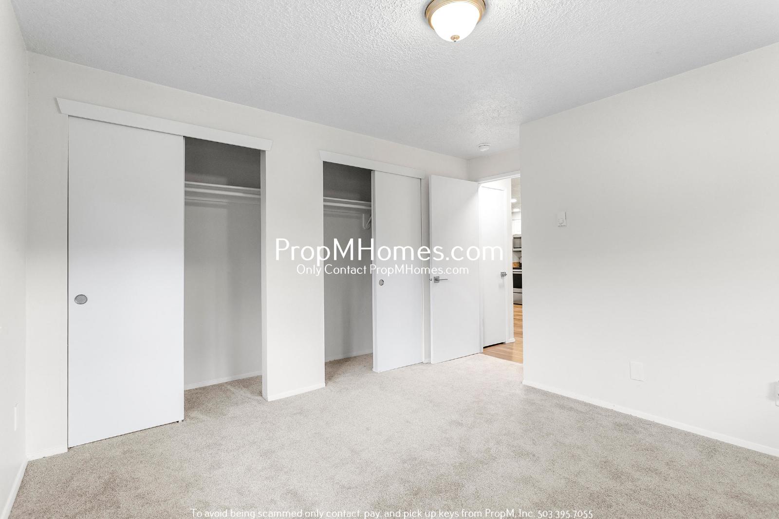Updated Two Bedroom Duplex in Newberg! property image