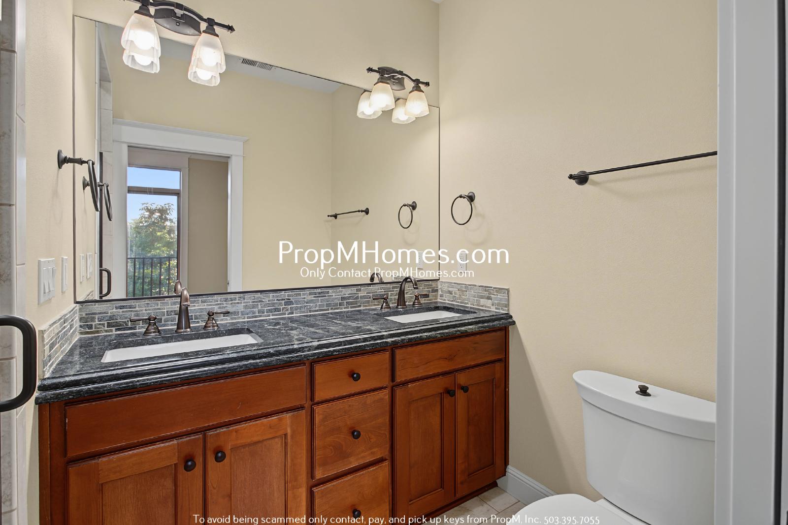 Beautiful Two Bedroom Townhouse In Humboldt - End Unit! property image