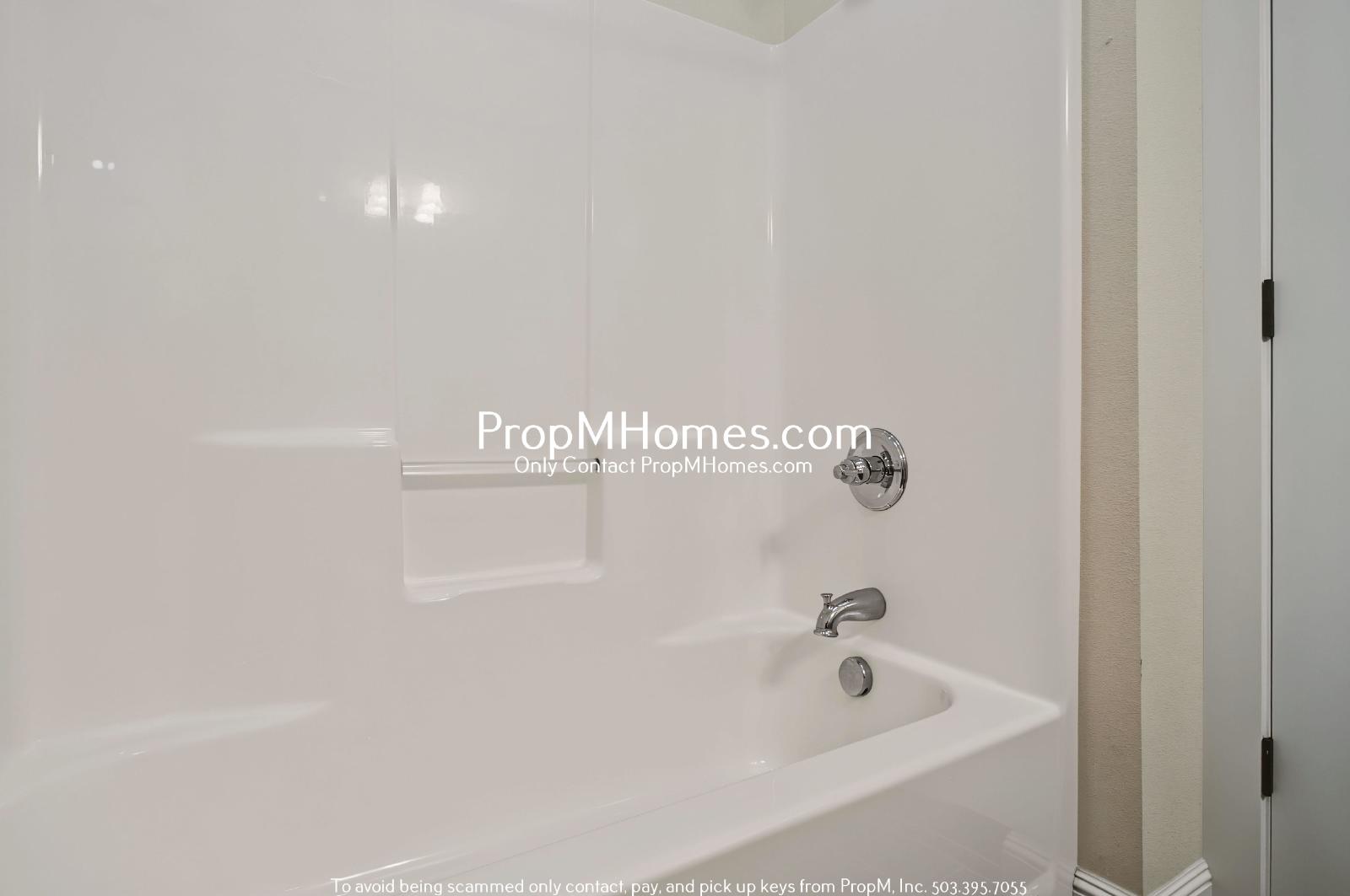Beautiful Two Bedroom Townhouse In Humboldt - End Unit! property image