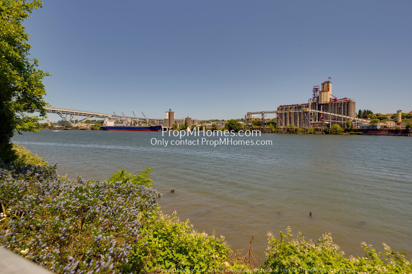 Luxurious One Bedroom Condo at the Pearl District Waterfront! property image
