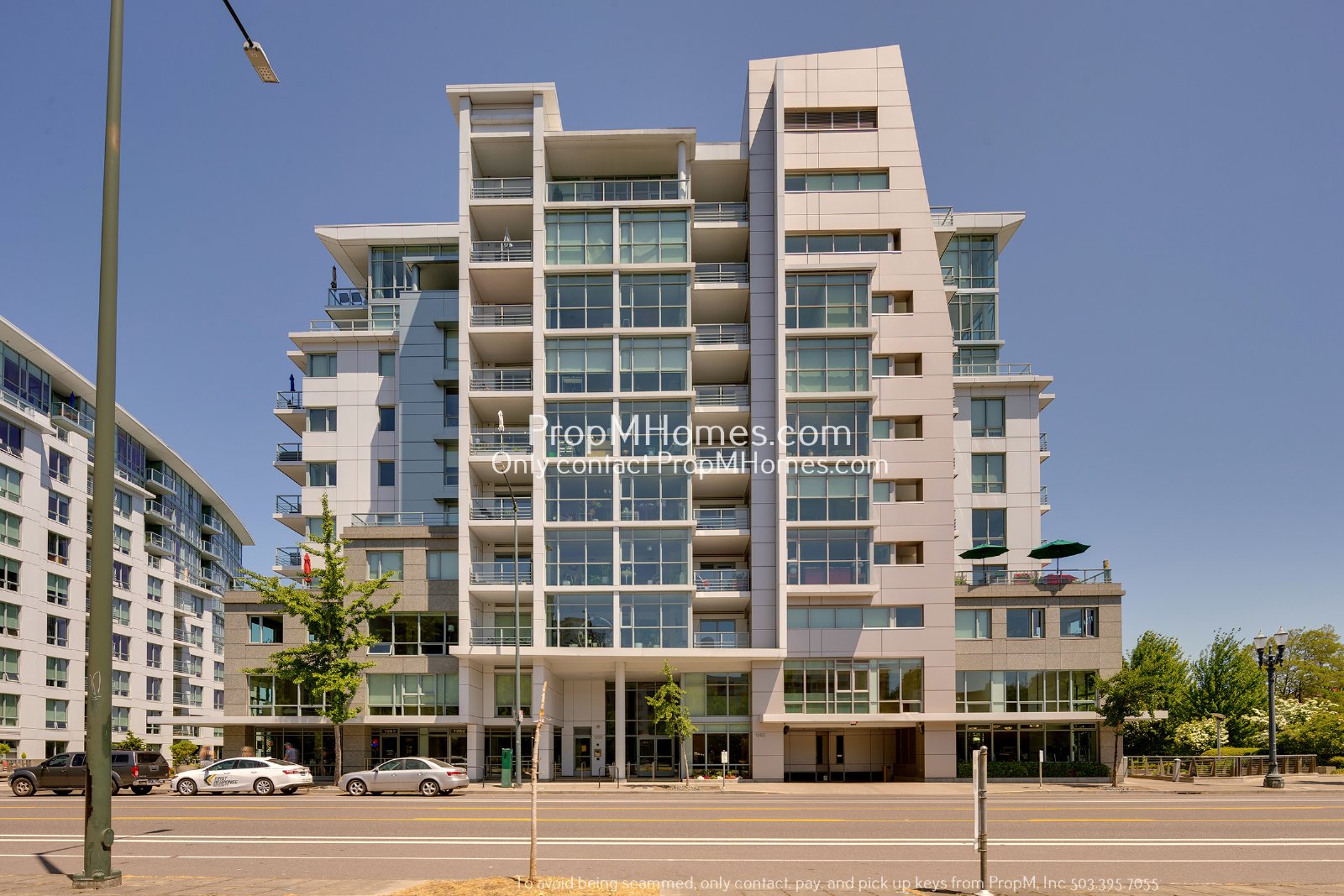 Luxurious One Bedroom Condo at the Pearl District Waterfront! property image