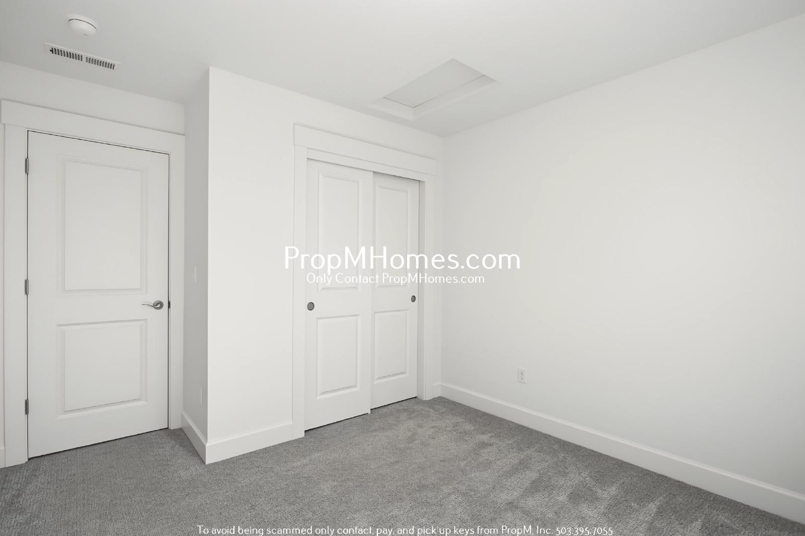 Newer Three Bedroom Home in Reed's Crossing! property image