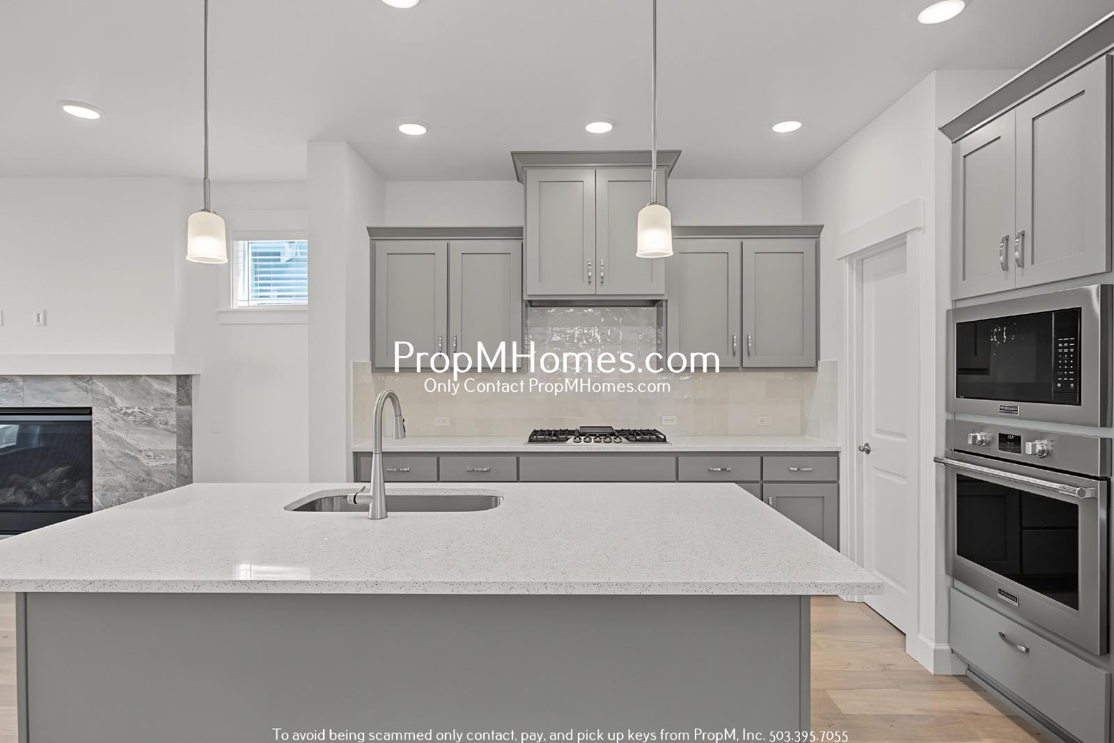 Newer Three Bedroom Home in Reed's Crossing! property image