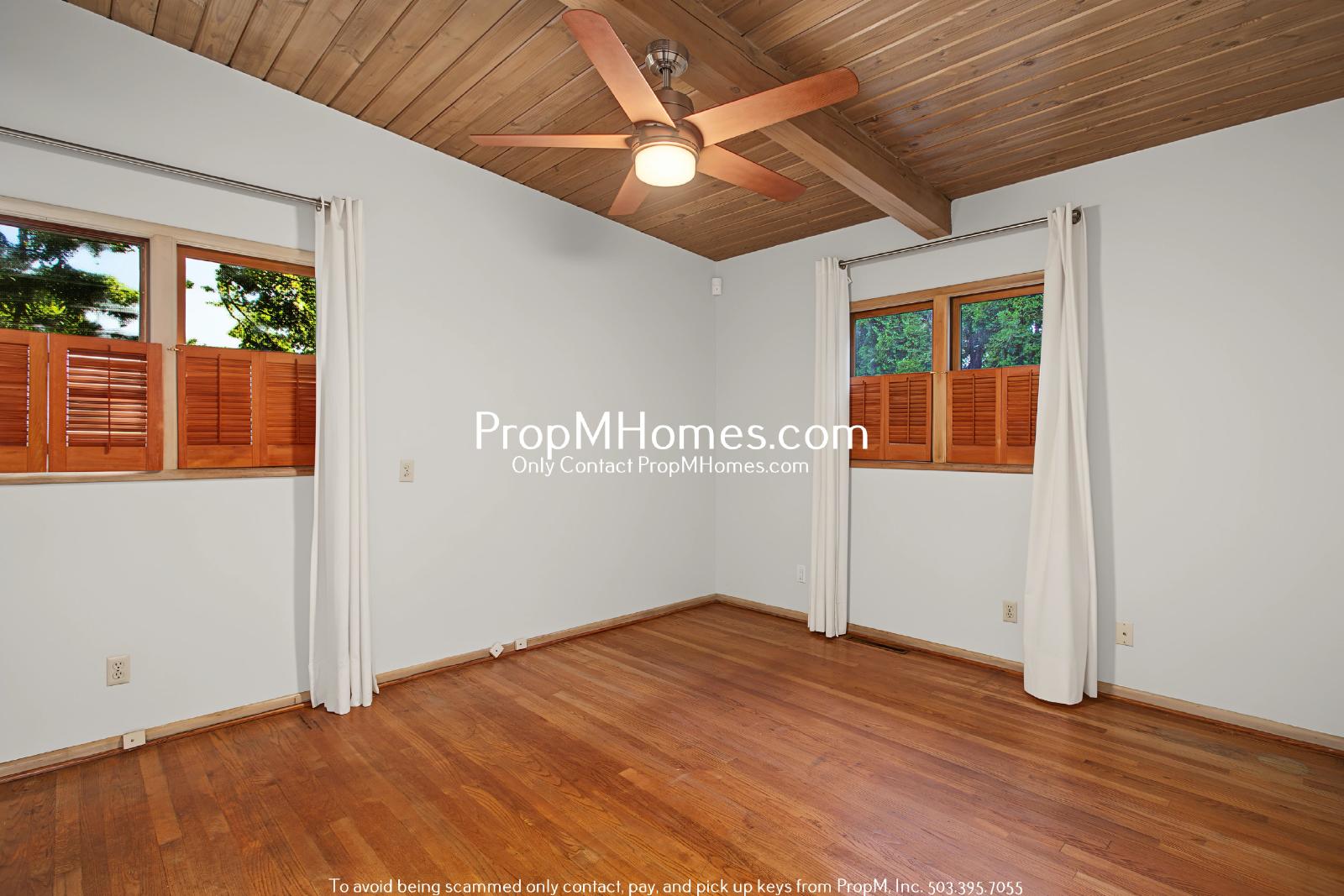 2 Bedroom Mid Century Modern Home with Total Privacy! property image