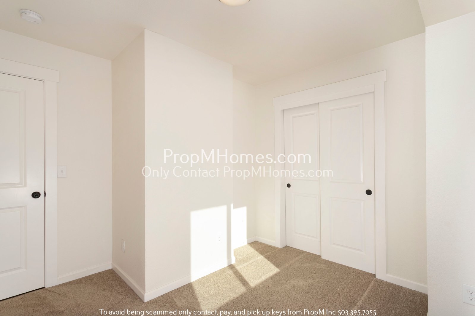 Enchanting 2-Bedroom Gem in SE Portland - End Unit! property image