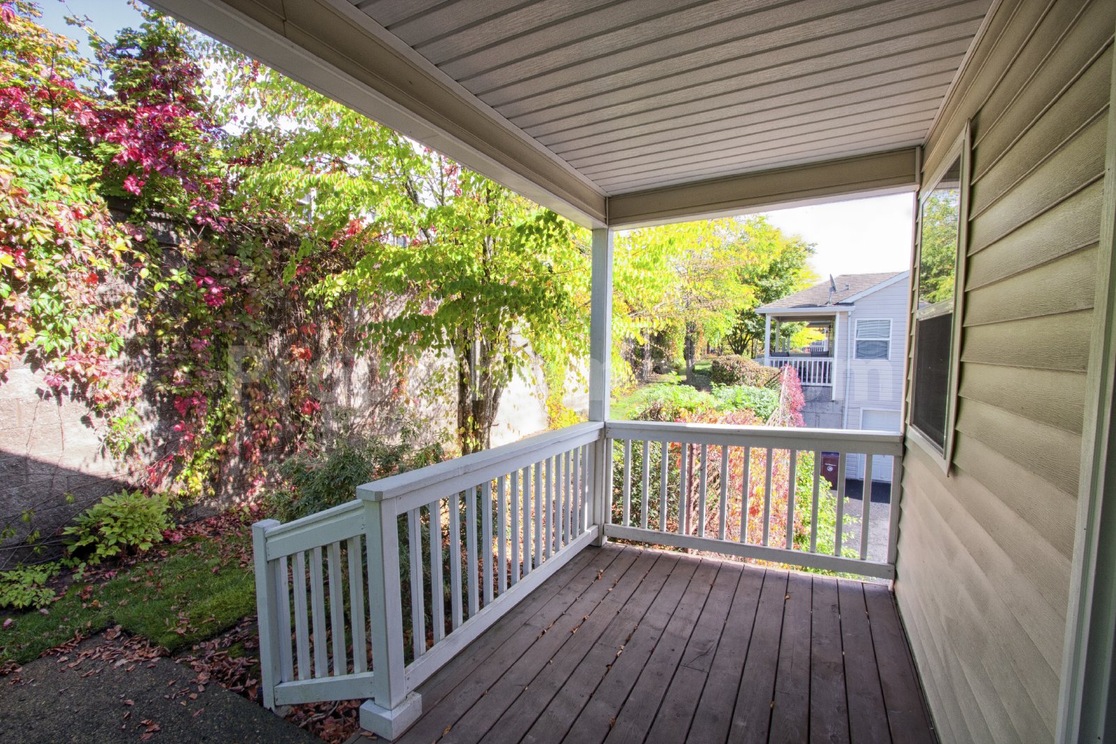 Spacious One Bedroom in Clackamas with Attached Garage! property image