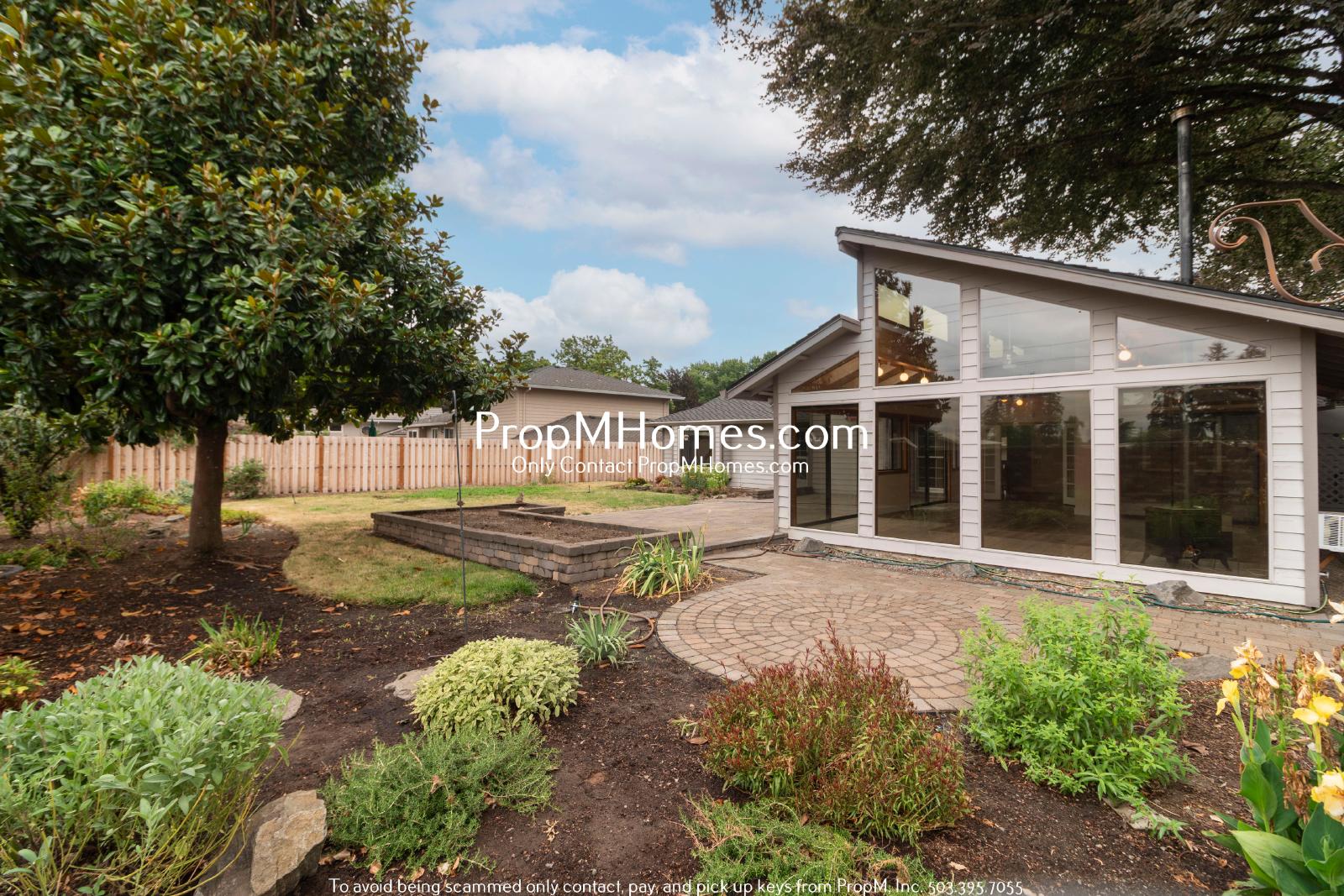 Spacious Three Bedroom Home in Desirable Charbonneau! property image