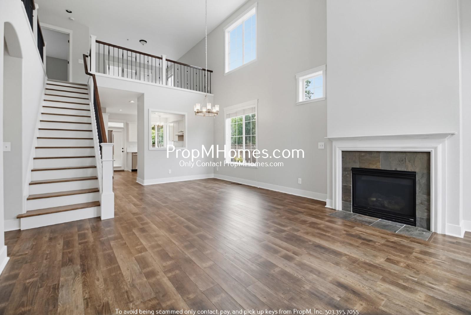 Updated Three Bedroom Home in Villebois - Corner Lot! property image