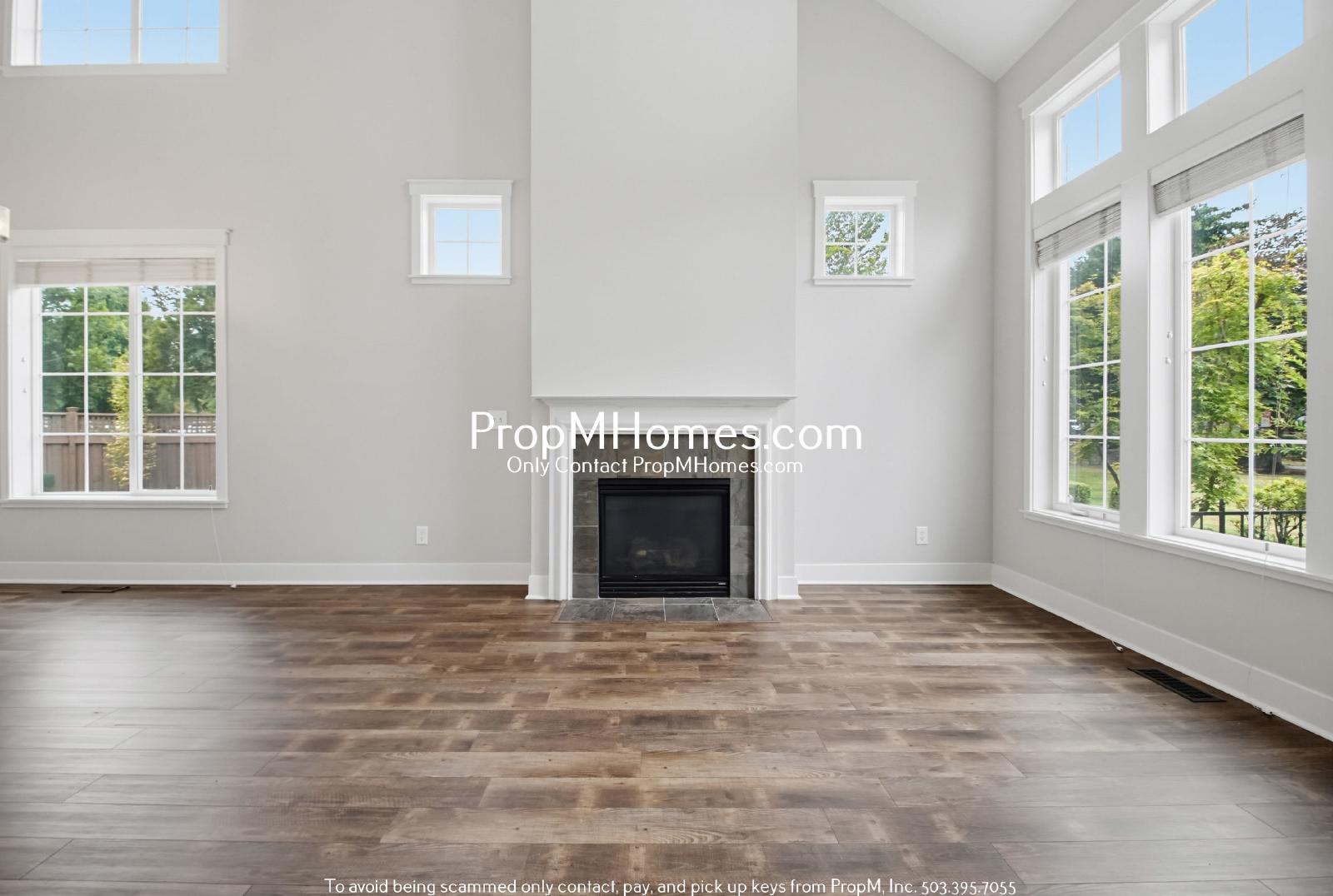 Updated Three Bedroom Home in Villebois - Corner Lot! property image