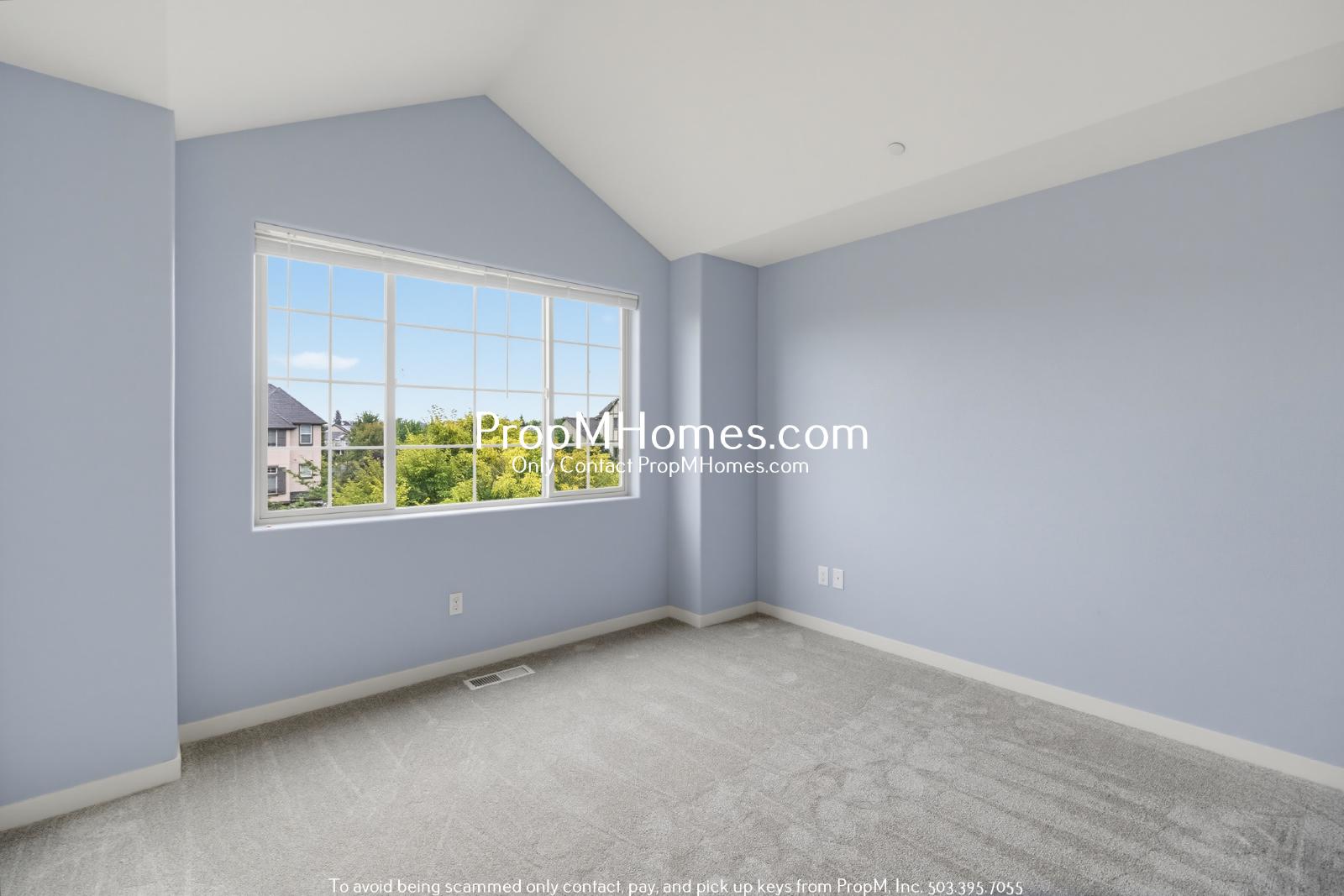 Spacious Villebois Townhome with Bonus Space! property image