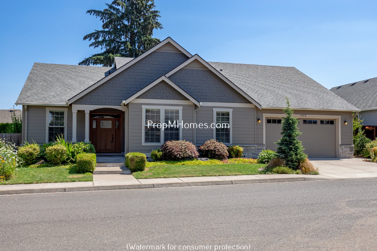 Gorgeous Craftsman Three Bedroom + Office/Den in Canby! property image