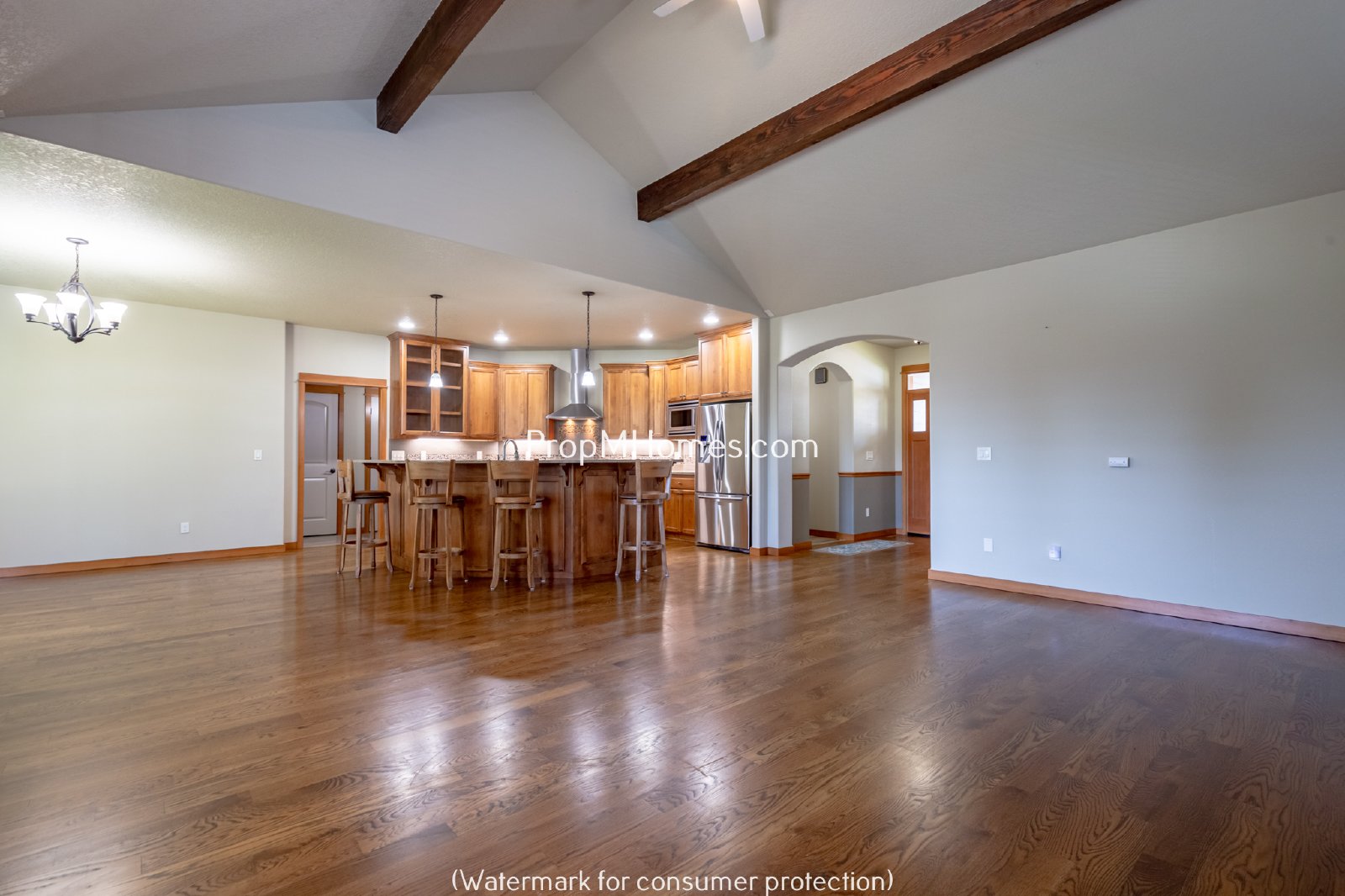 Gorgeous Craftsman Three Bedroom + Office/Den in Canby! property image